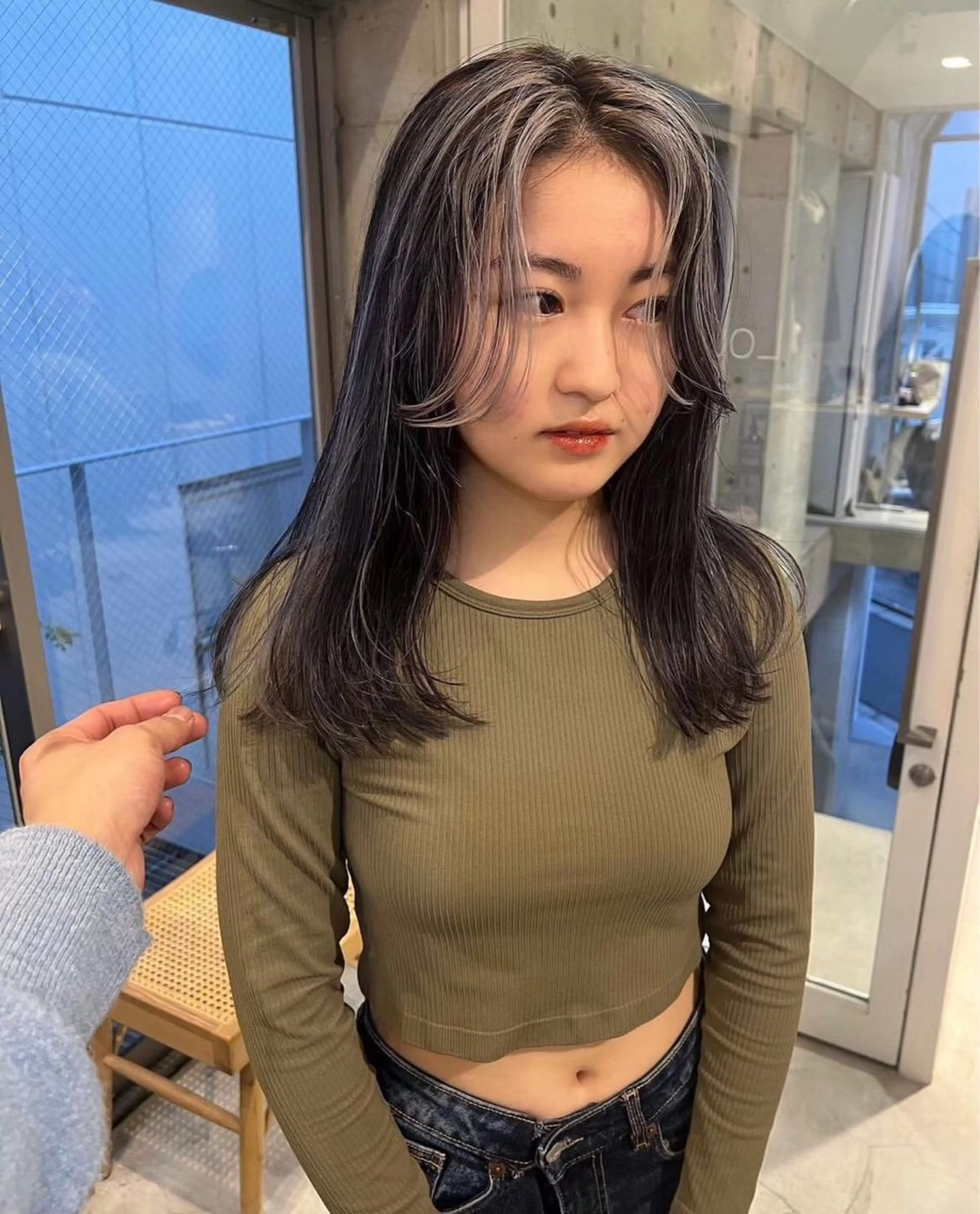 セミロング カラー 🎀優姫韓国レイヤー /韓国メンズカットのヘアスタイル