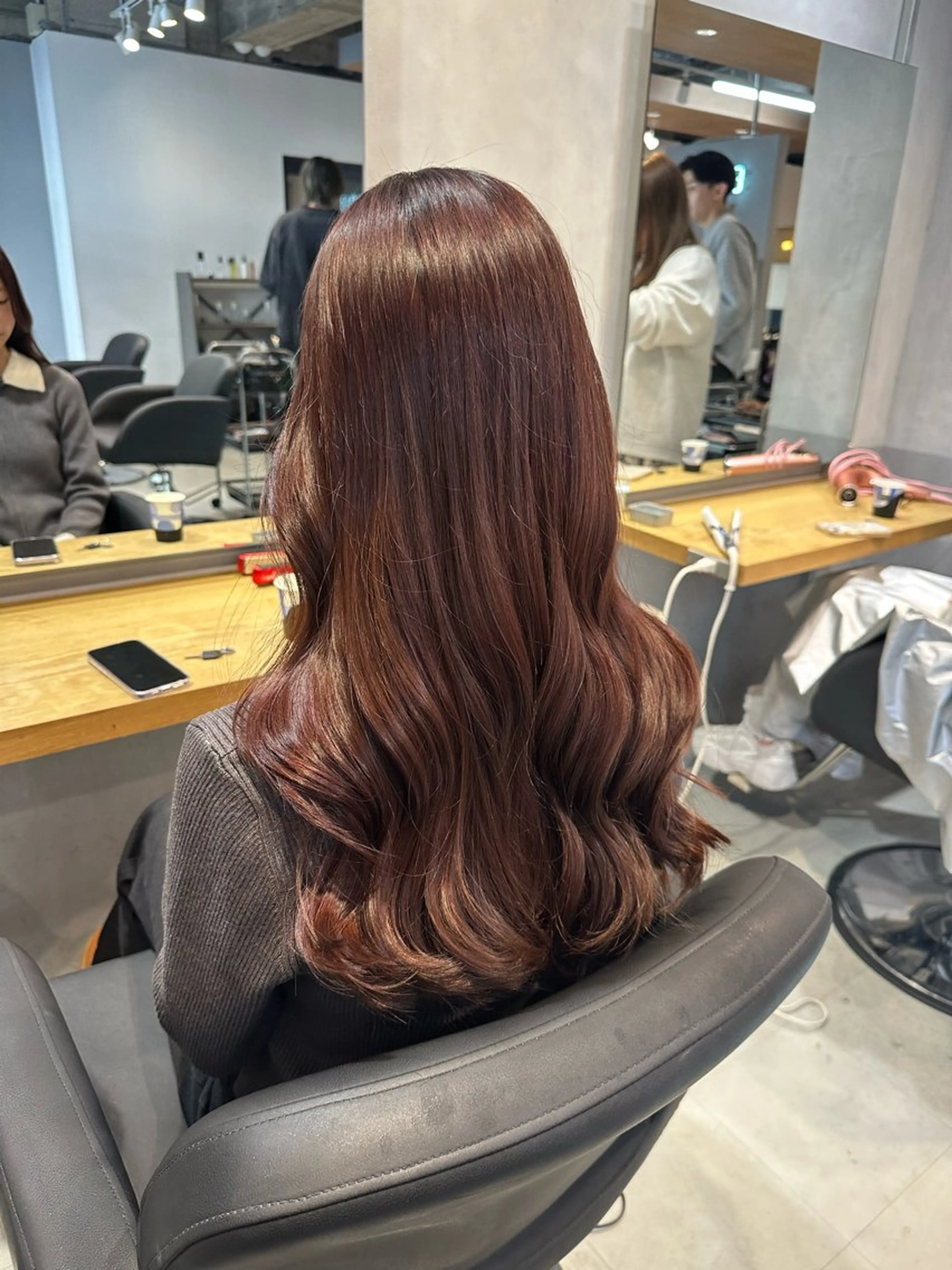 セミロング カラー ブリーチ カット ヘアカラー トリートメント 💖ハイライト/ハイ トーン💖MIKIのヘアスタイル