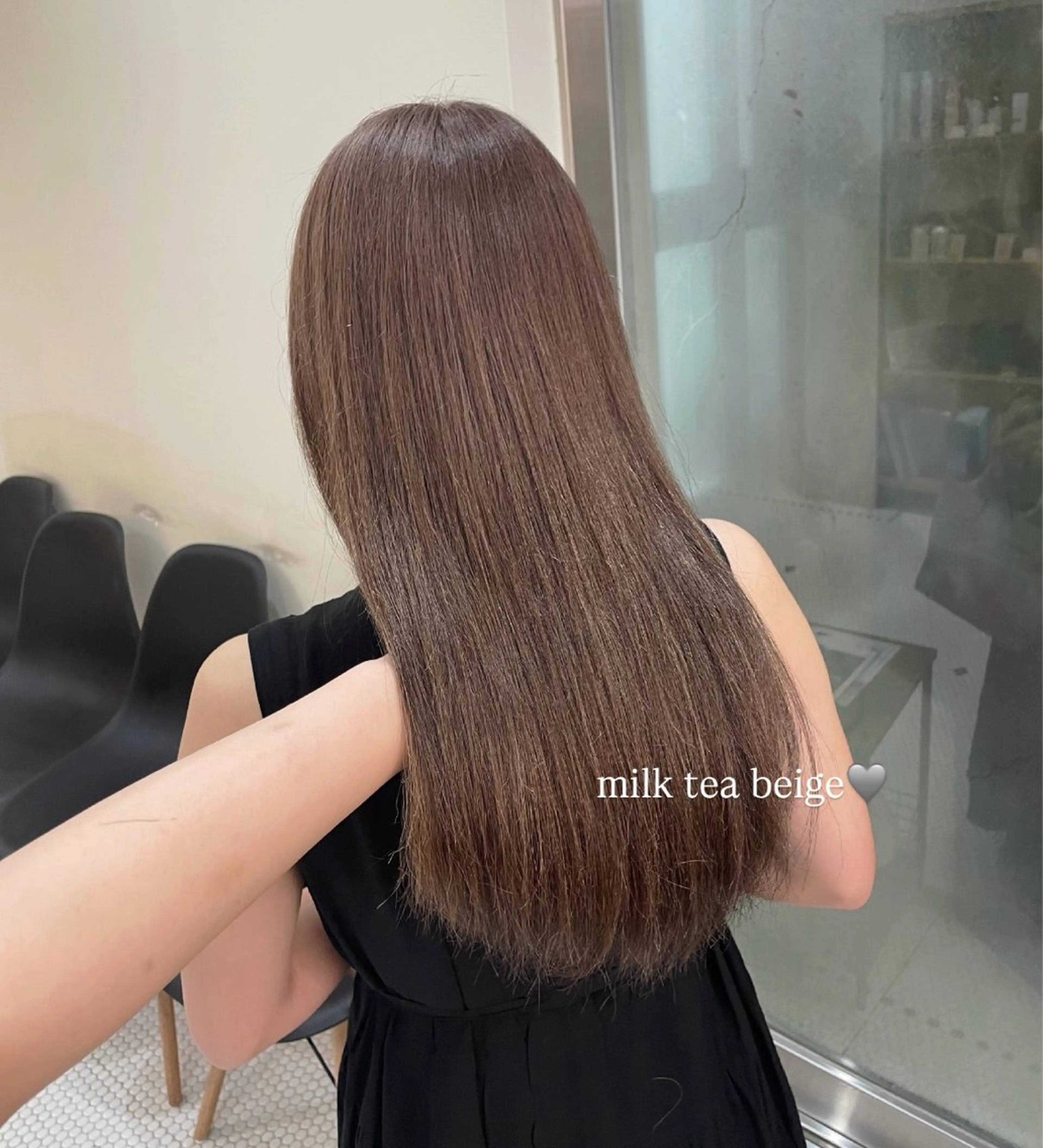 ロング レイヤーカット 🌱 ブリーチ はるかのヘアスタイル