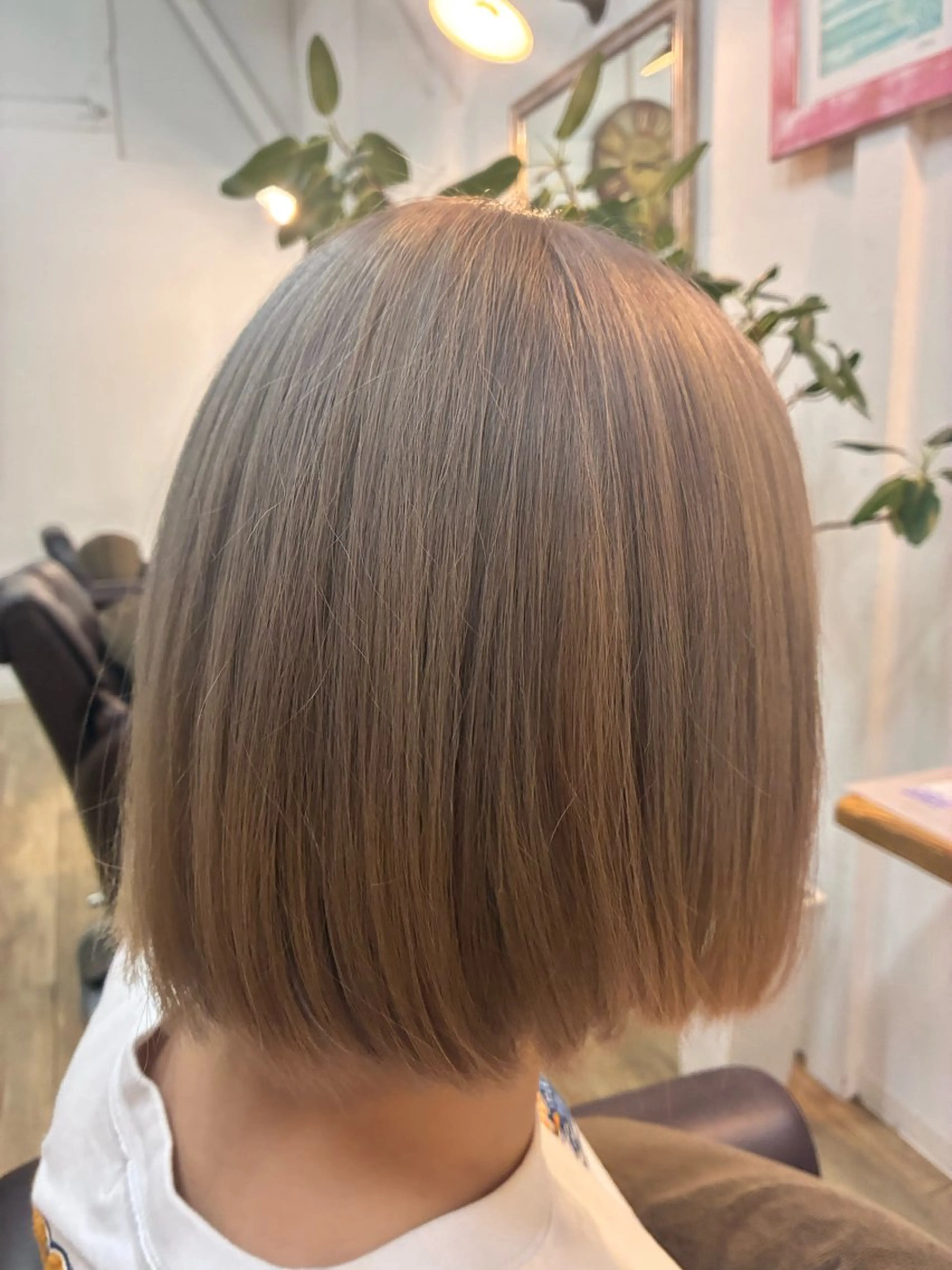 ブリーチ（リタッチ・ショート)の写真