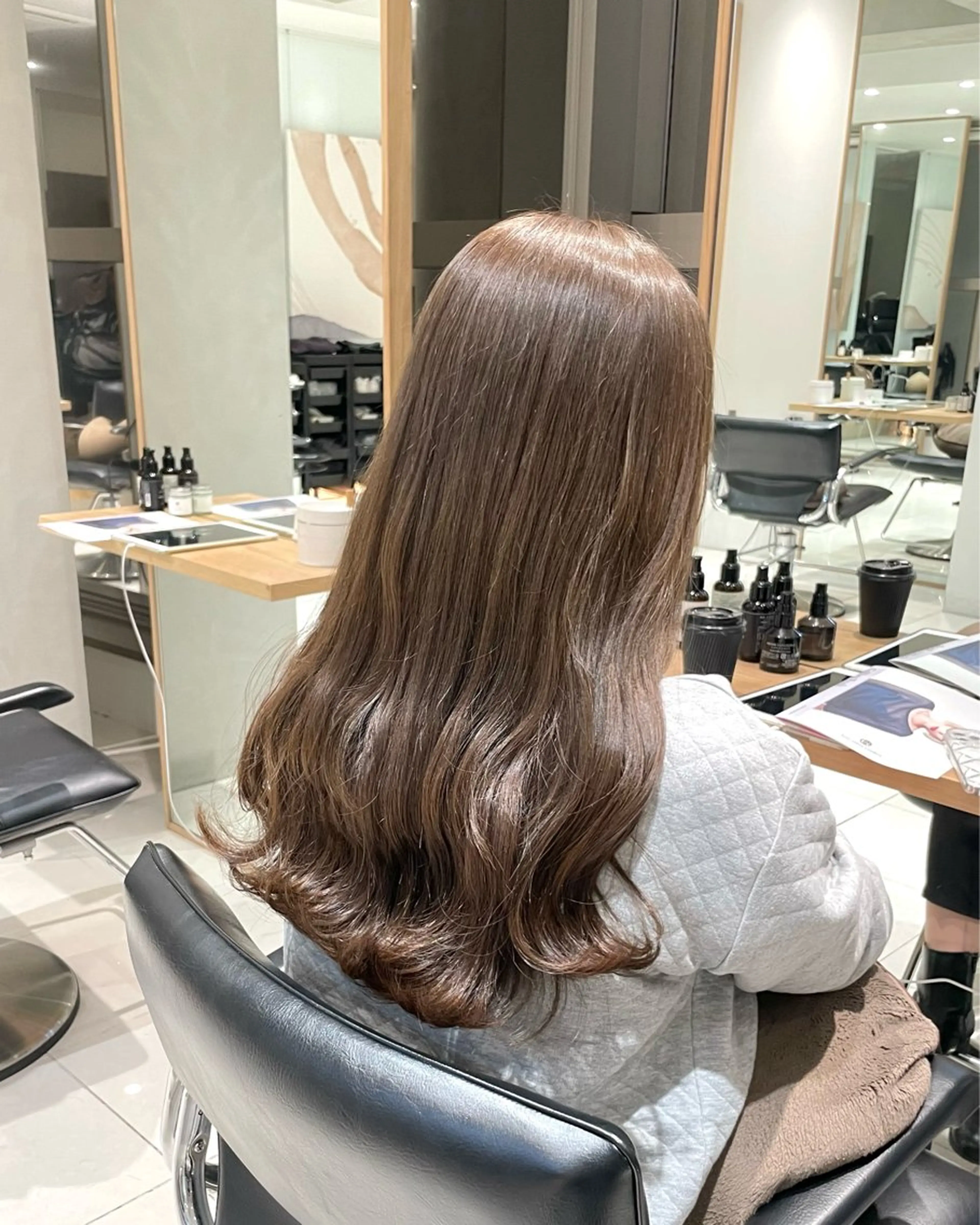 ロング カラー アッシュ アッシュブラウン ブラウンカラー 透明感カラー オレンジ ヘアカラー トリートメント ツヤ髪/透け感ヘア 💎Nokaのヘアスタイル