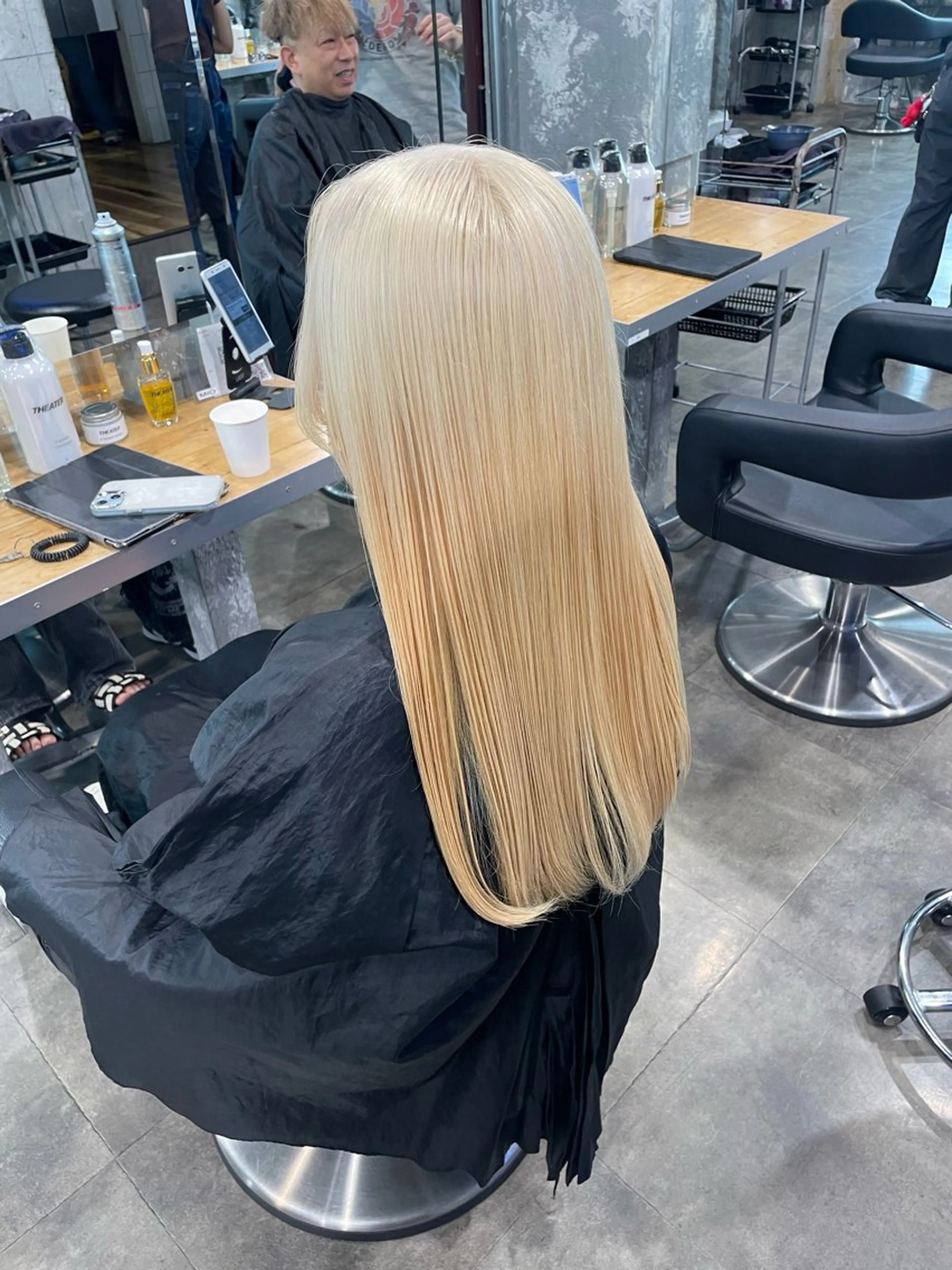 🎀ミニモ学割🎀ケアブリーチWカラー💞リタッチ込の写真