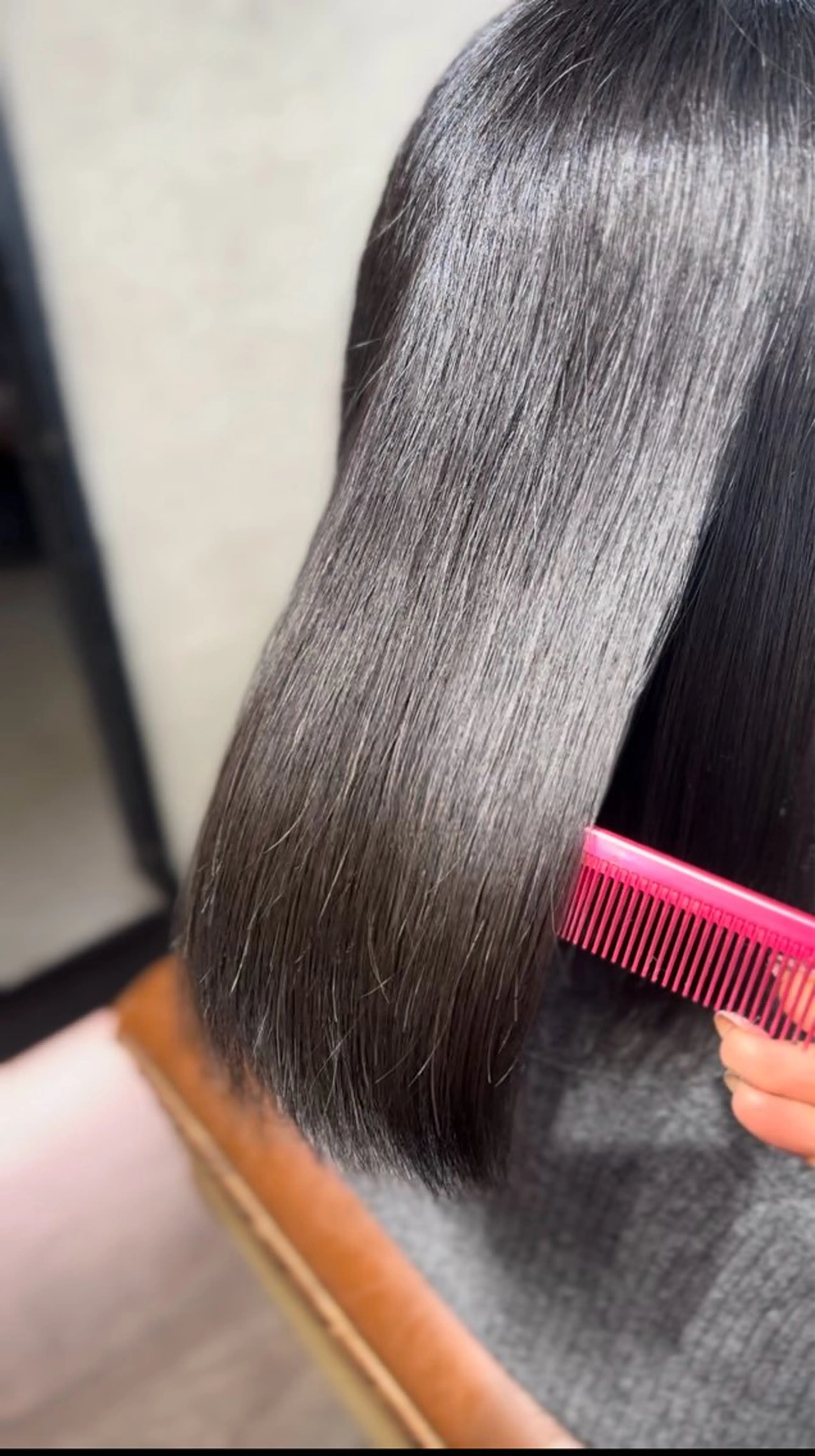 縮毛矯正 SWAN  sapporo所属・奥田 星来のヘアスタイル