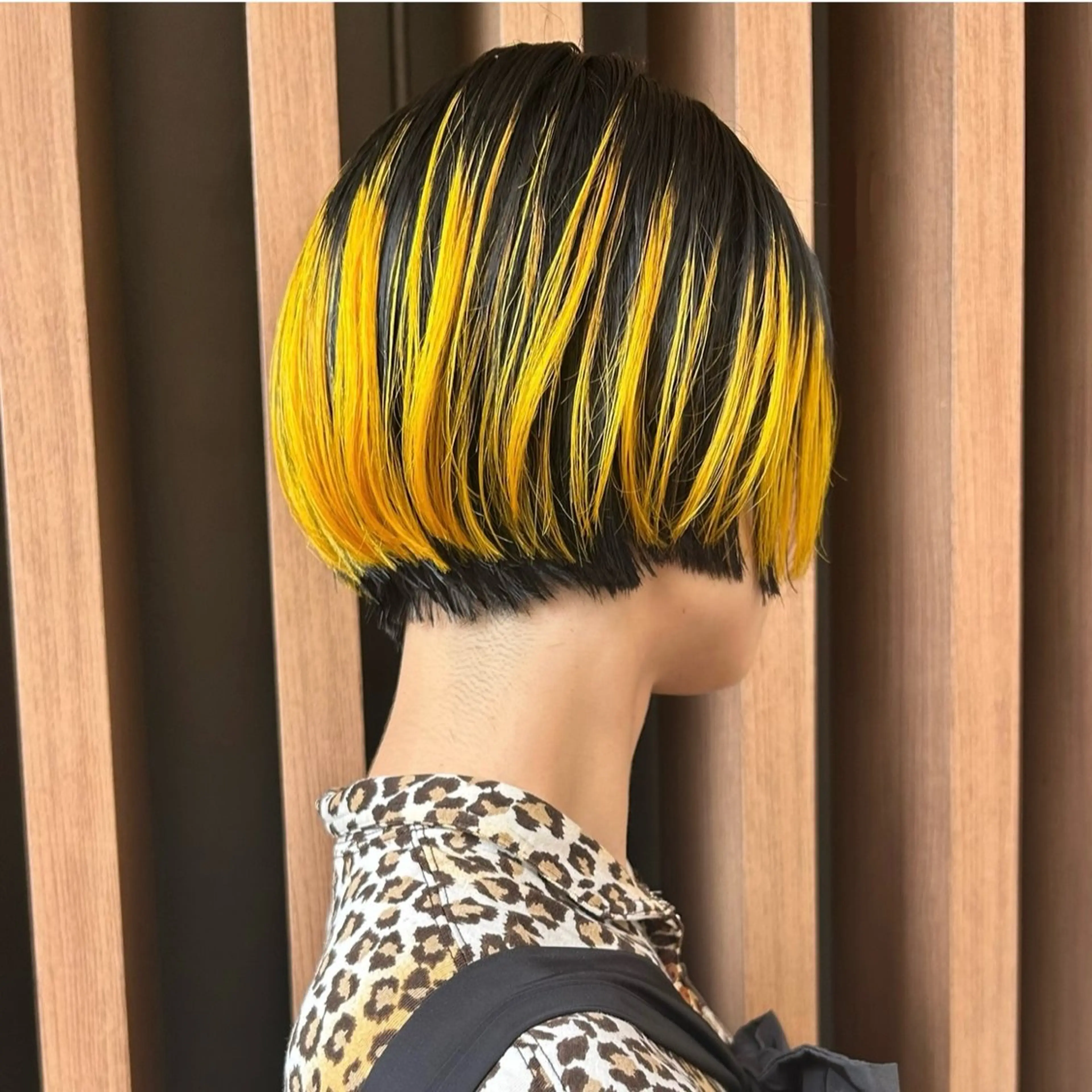 ショート カラー ブリーチ カット ヘアカラー トリートメント ハイトーン/ブリーチ 似合せカット/パーマのヘアスタイル