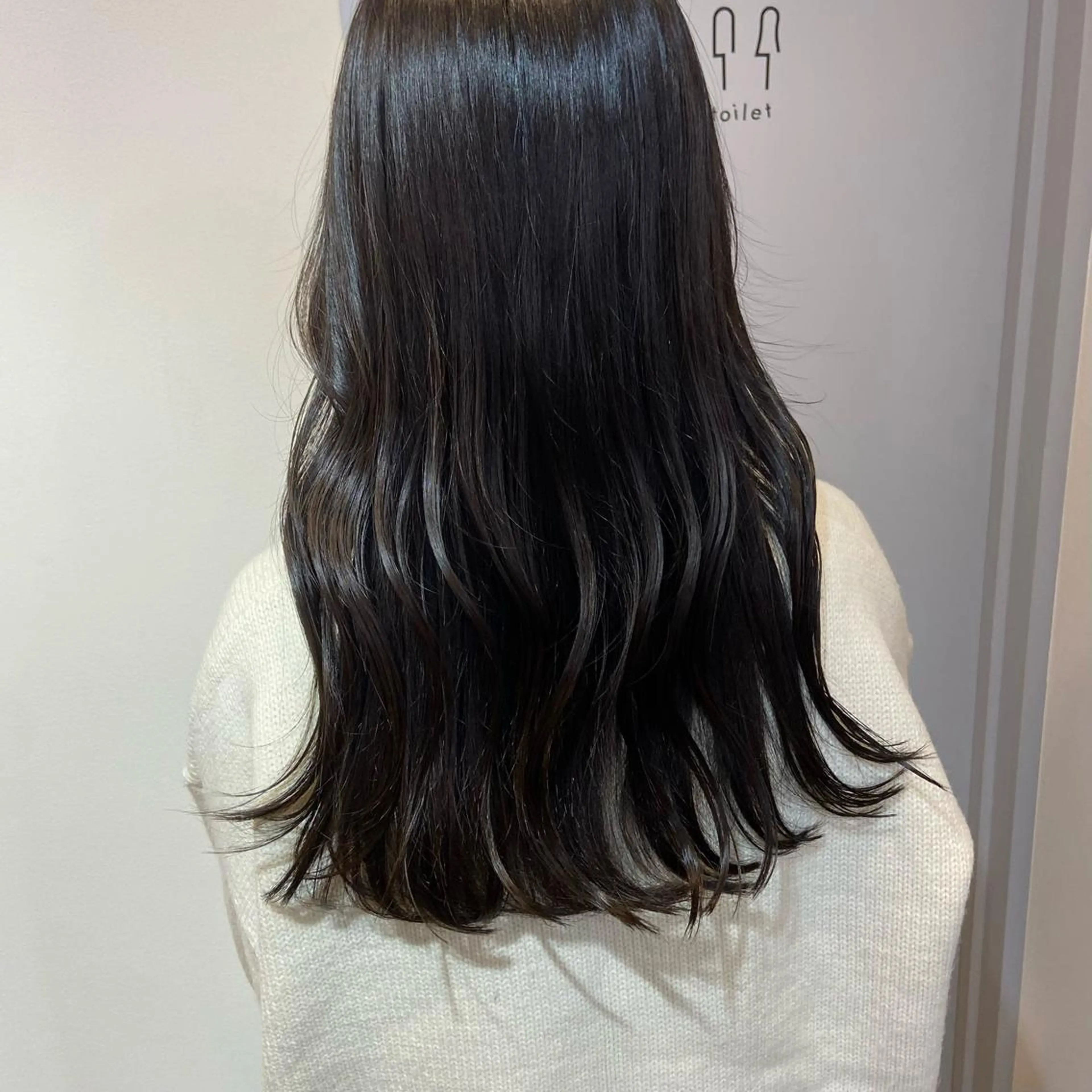 セミロング カラー ベージュカラー ブリーチ ケアブリーチ 透明感カラー ダブルカラー mai 🎀 / ガーリーヘア ♡のヘアスタイル