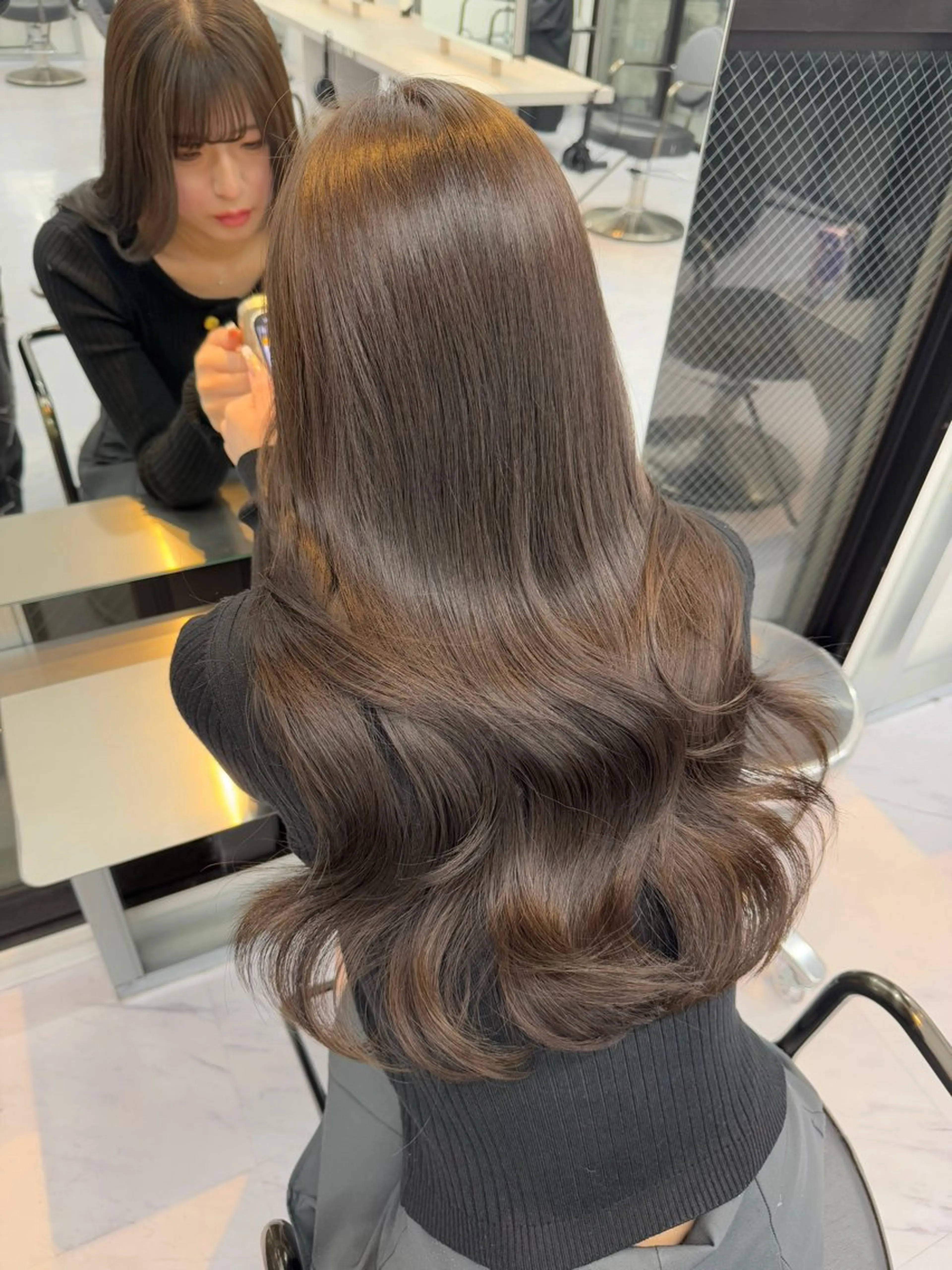 ロング Rita/髪質改善 /透明感カラーのヘアスタイル