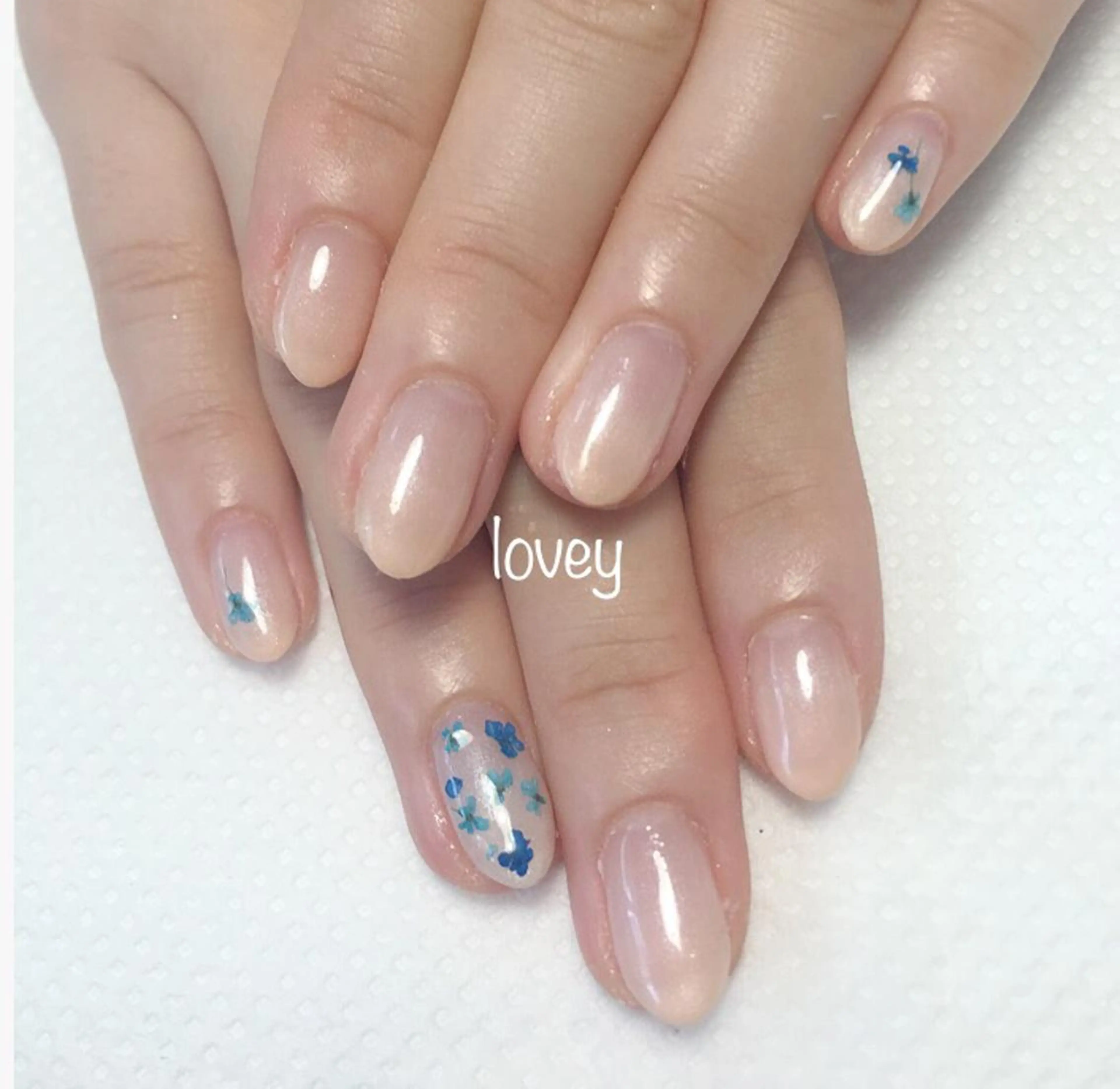 ネイル プライベートサロン loveyのネイルデザイン