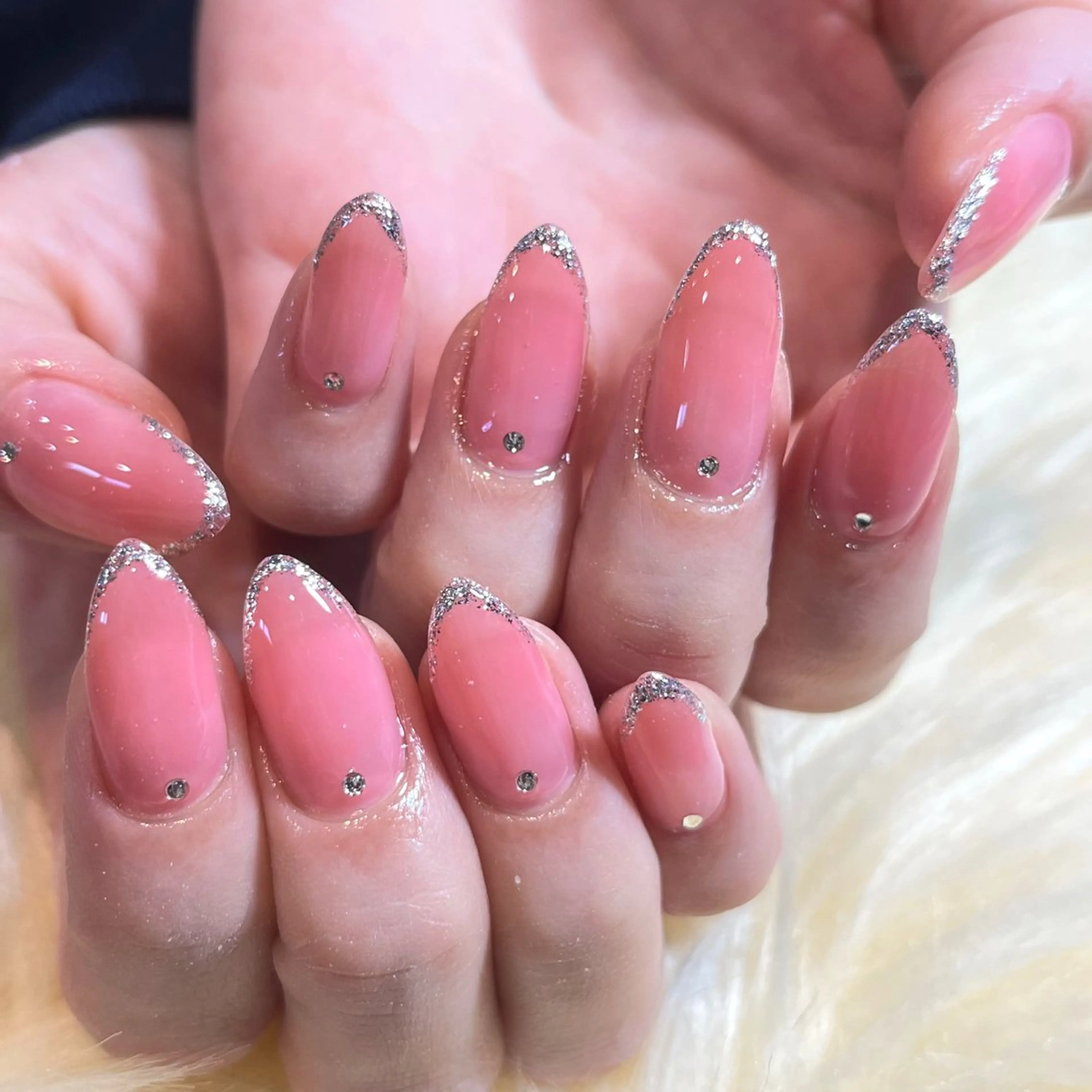 ネイル ハンドネイル Betty ✶のマツエク・マツパデザイン