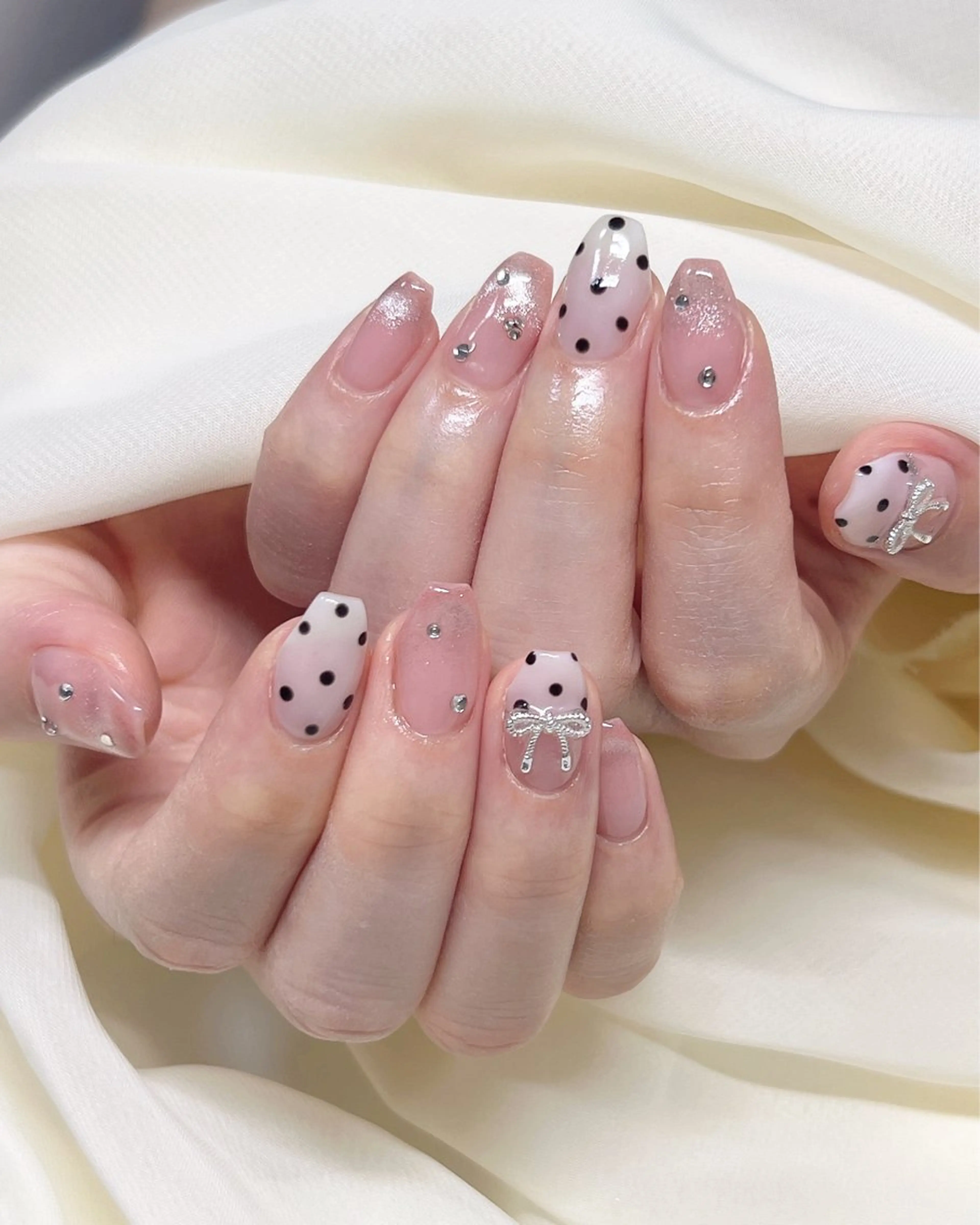 ネイル アートネイル ガーリー nail salon MUAのネイルデザイン