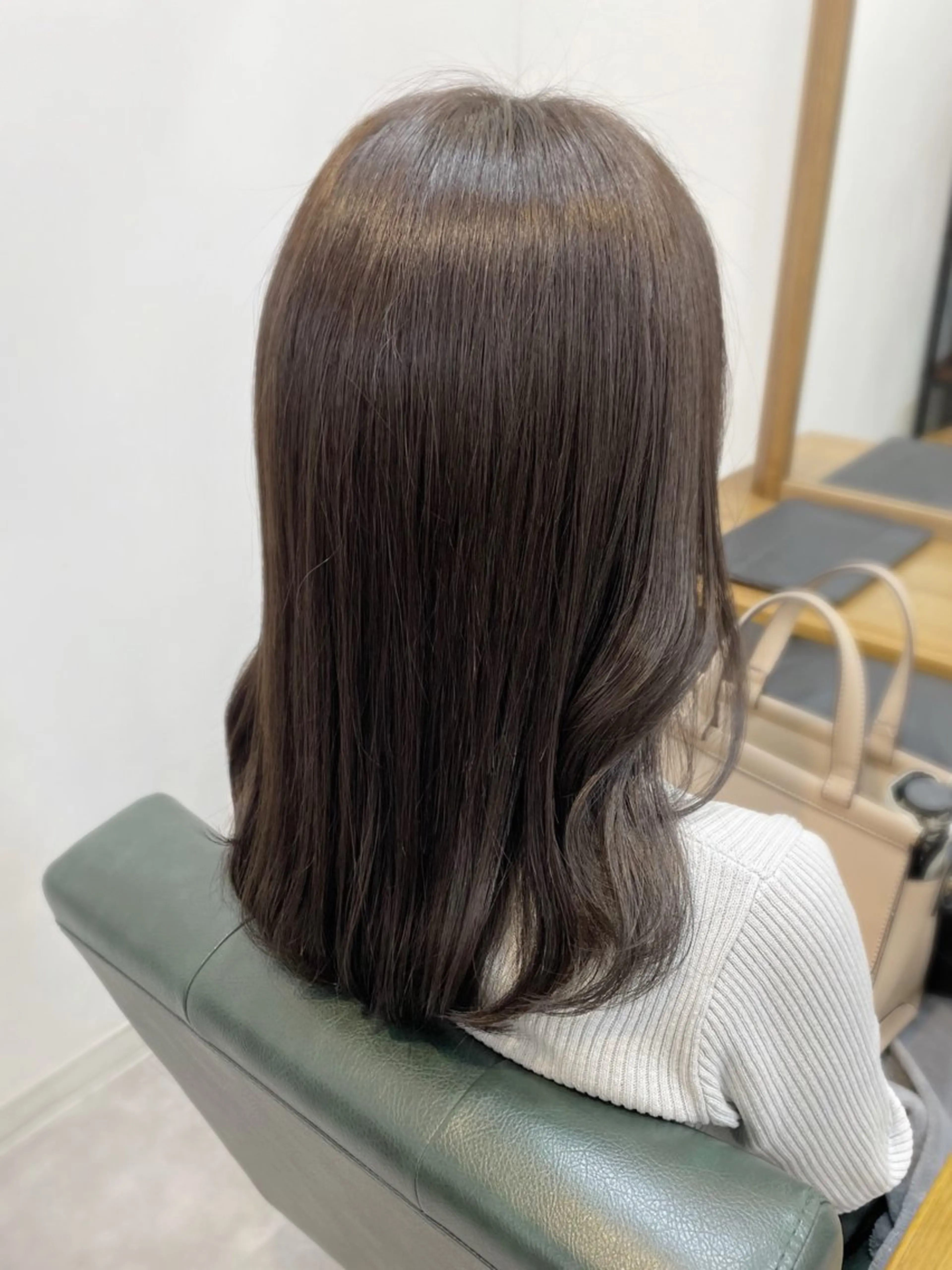 ミディアム 石川 理恵のヘアスタイル