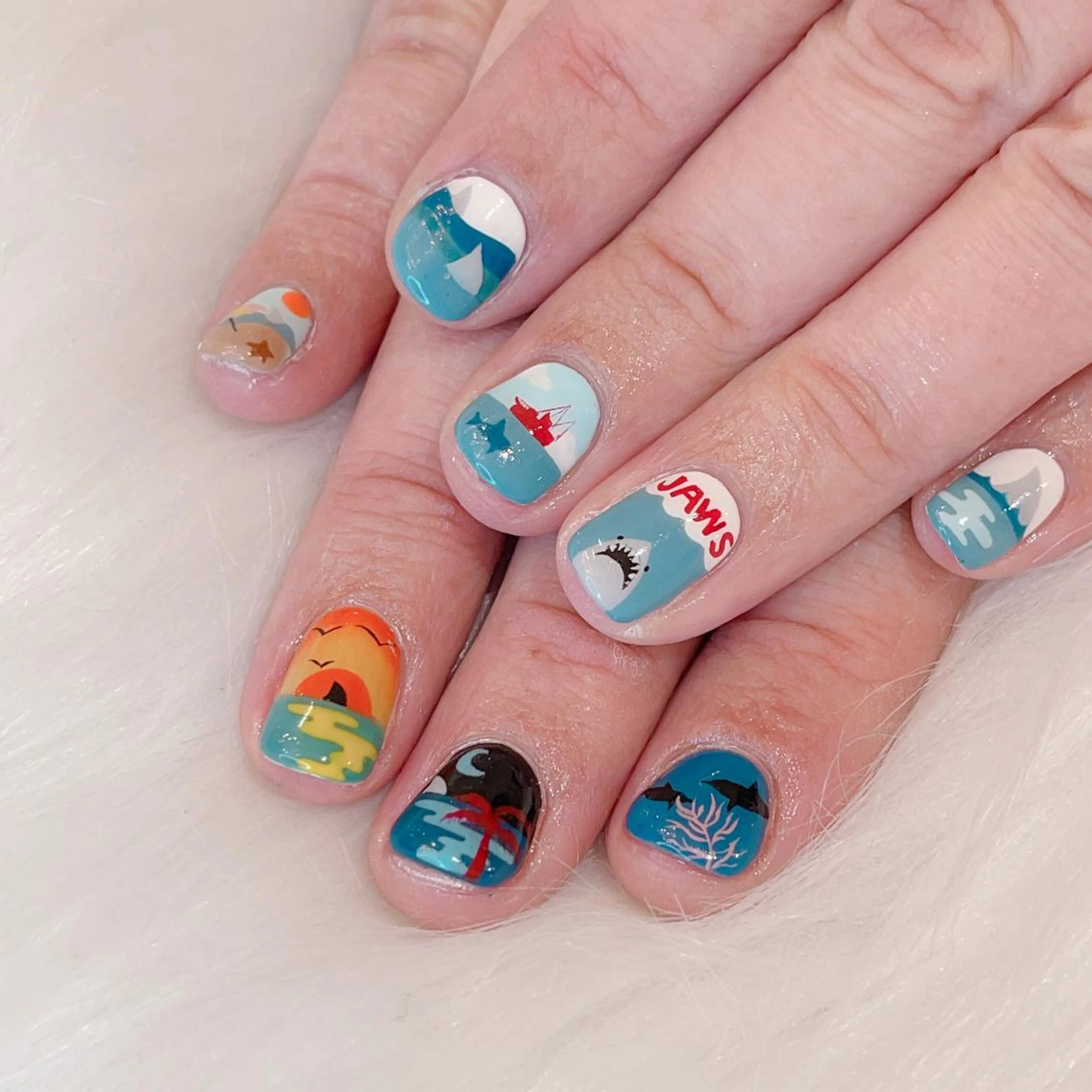 ネイル Silent 話さないネイルサロンのネイルデザイン