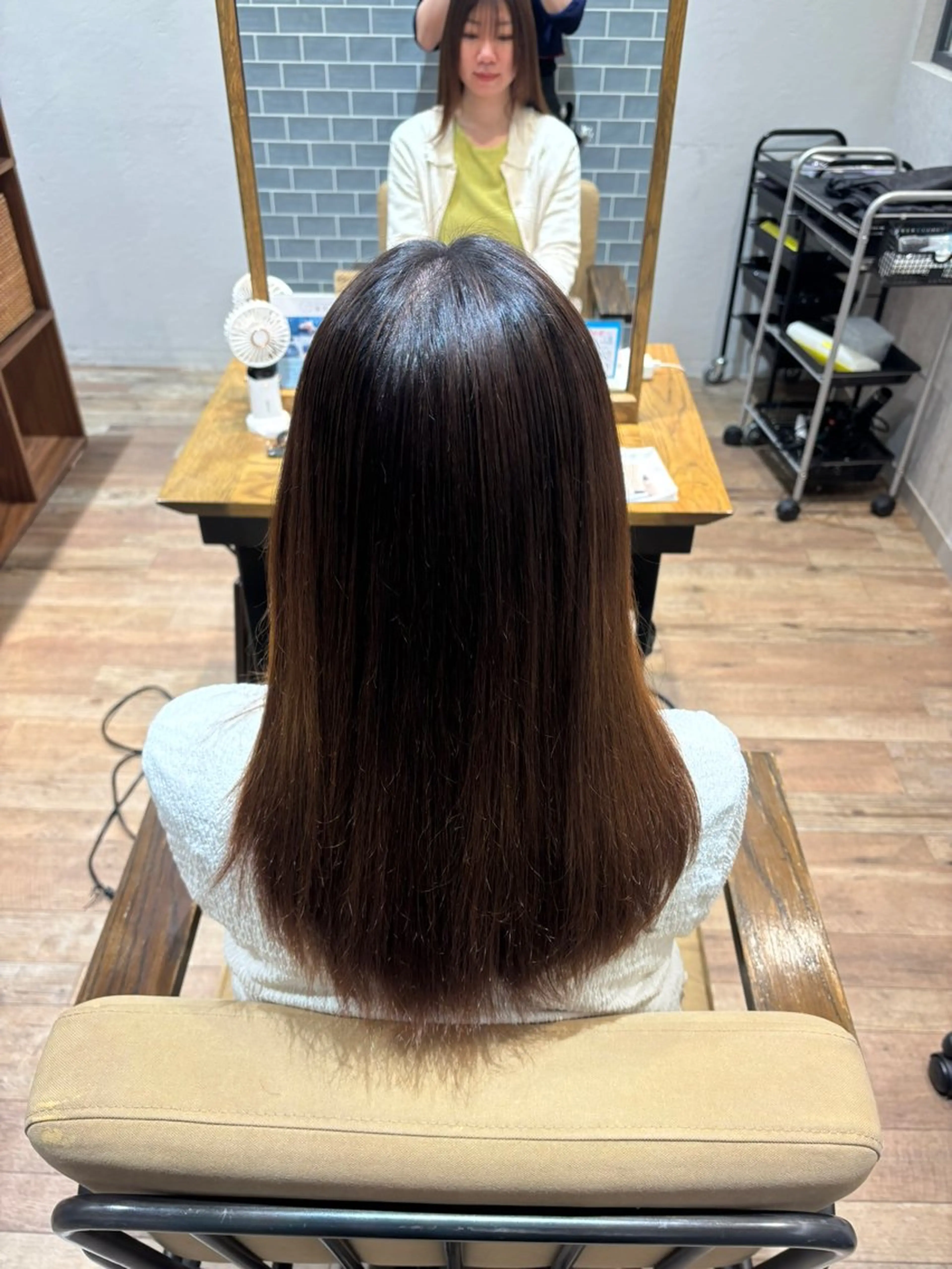 縮毛矯正 澤入 鈴のヘアスタイル