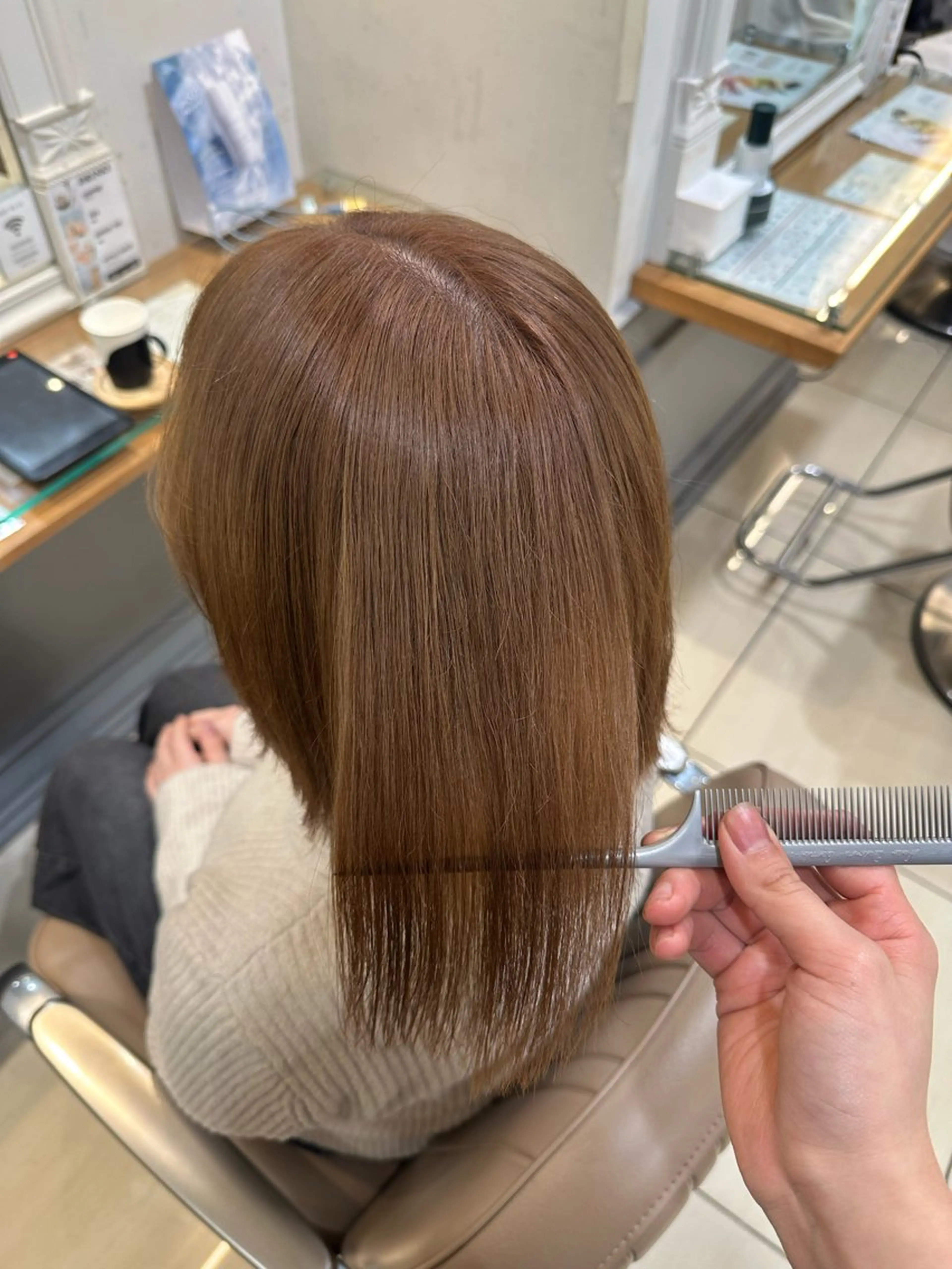 ミディアム 横浜⭐️カラーセット モデル💫あみ💫のヘアスタイル