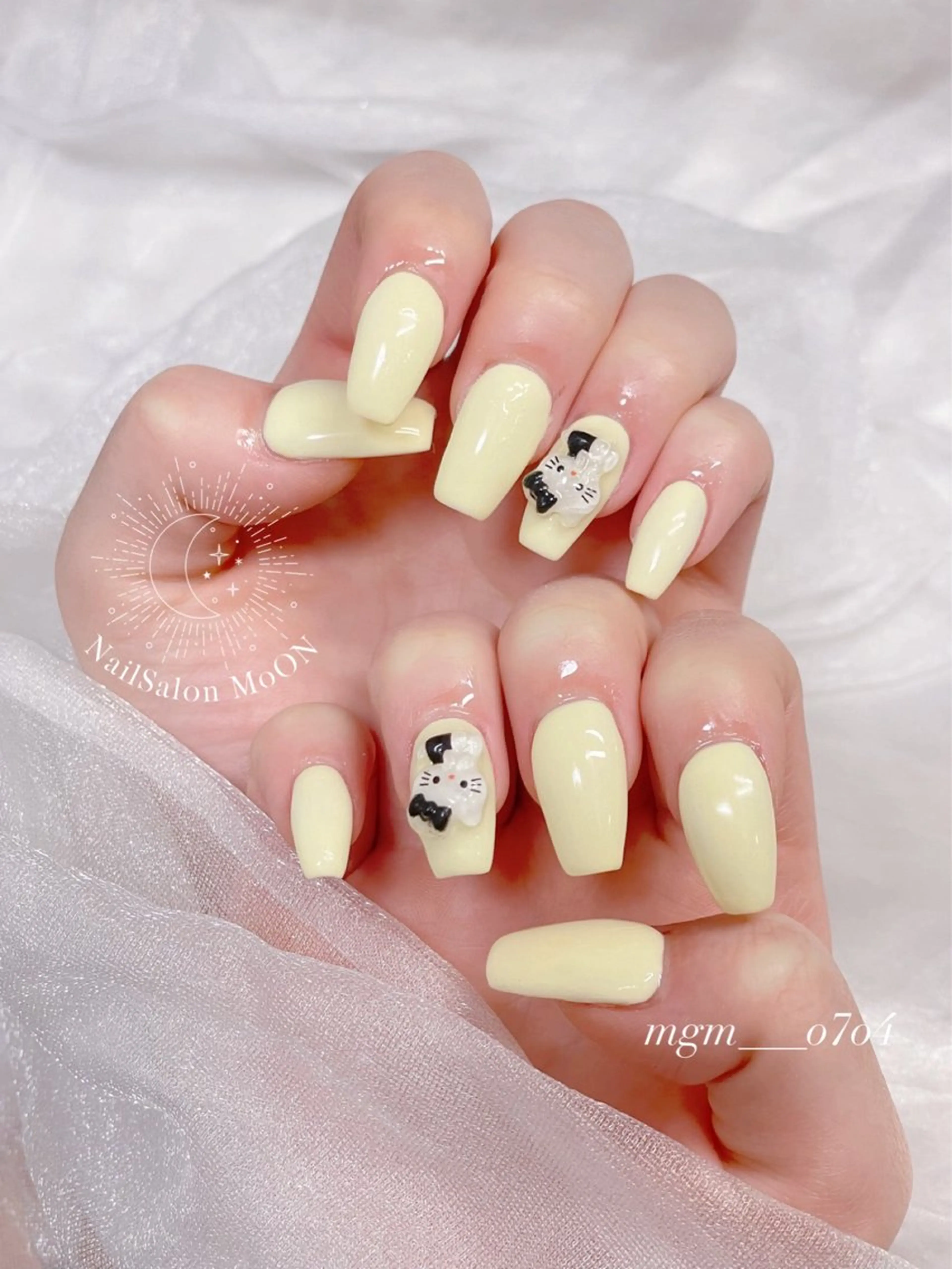 ハンドネイル ハンドケア MoON...❤︎ MeGuのネイルデザイン