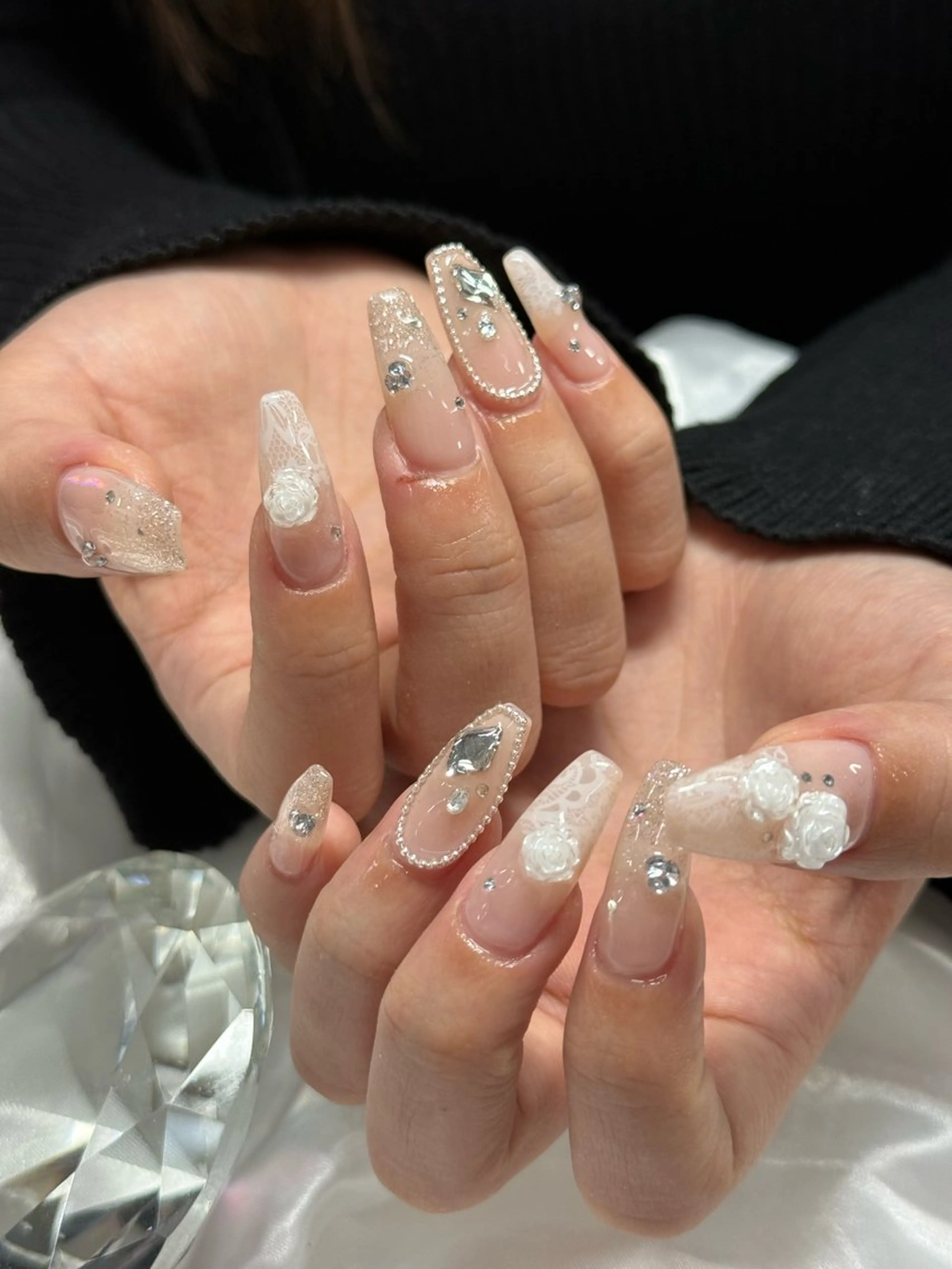 ネイル レース ハンドネイル WOLTOKYO渋谷 yunaのネイルデザイン