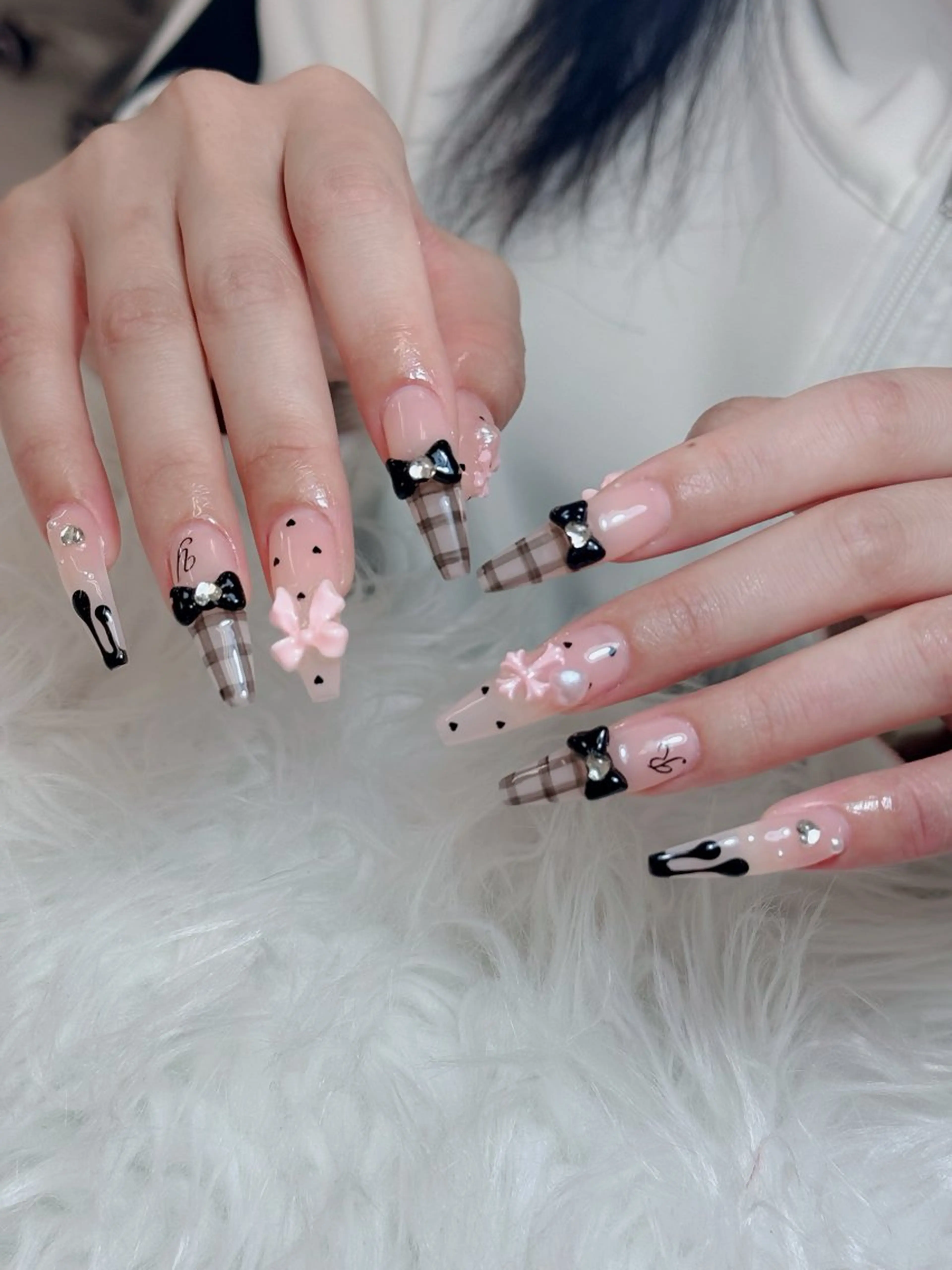 ネイル オーロラネイル チークネイル フットネイル フレンチネイル ハロウィン Lumi Shinokuboのネイルデザイン