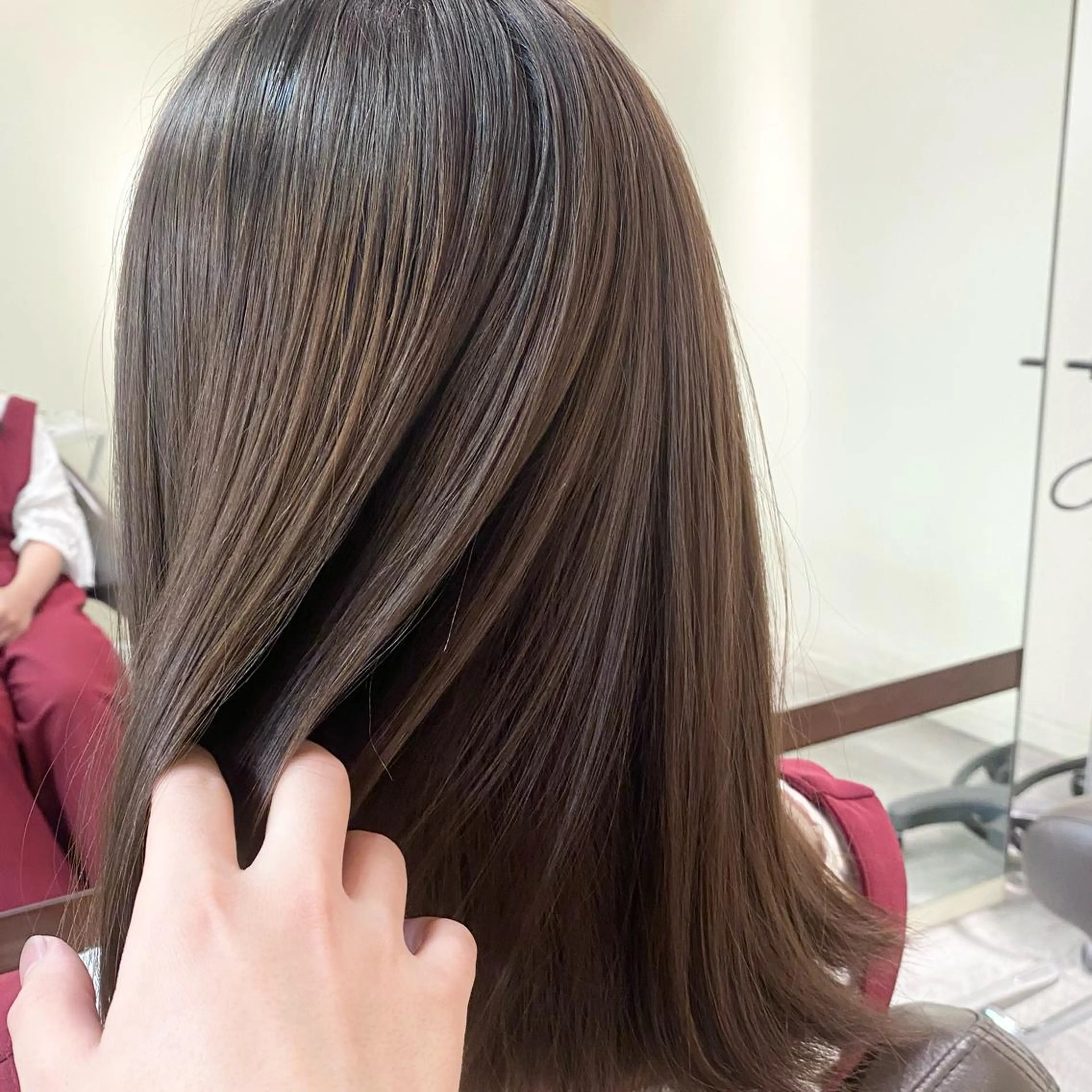 ミディアム カラー ウチダ ユウヤのヘアスタイル