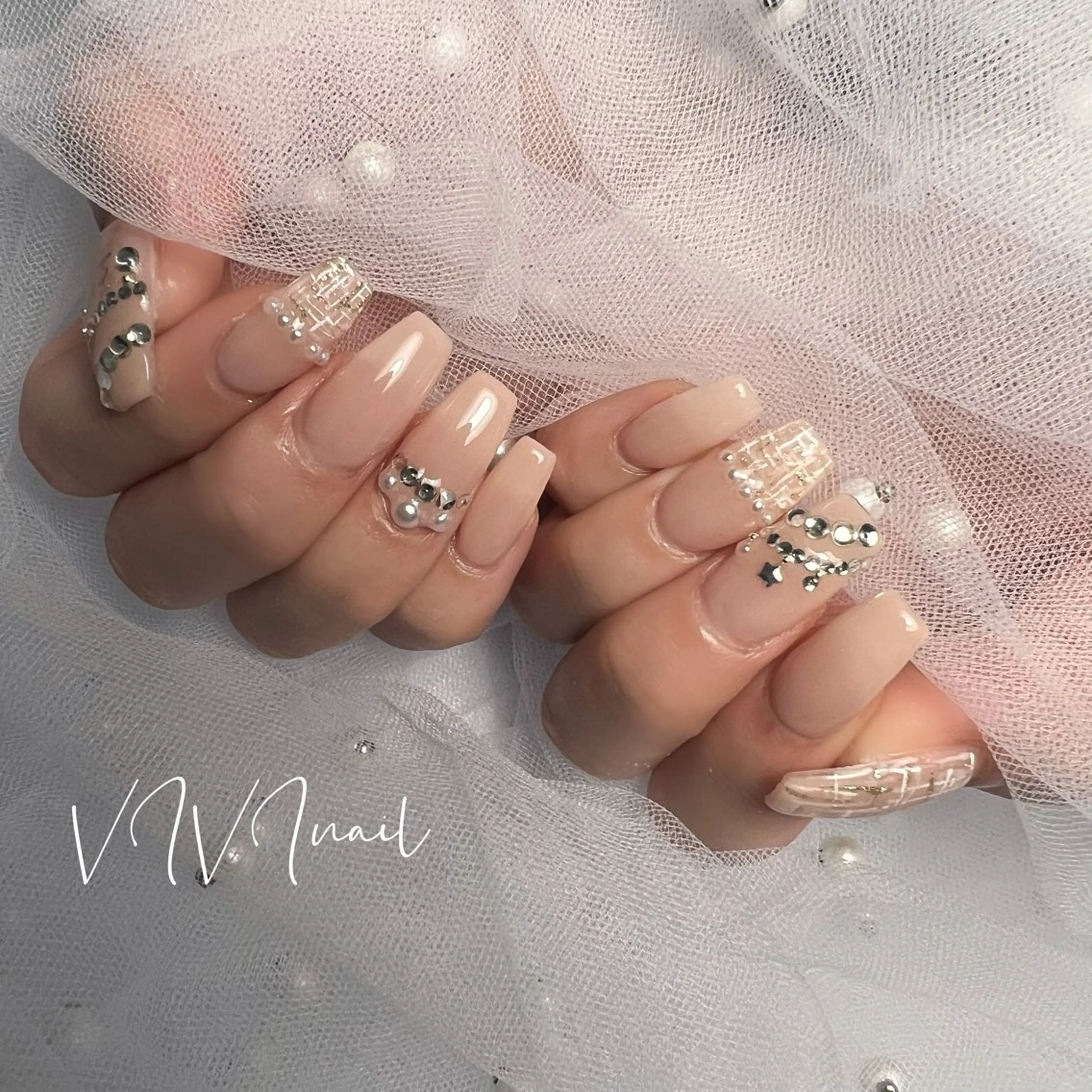ネイル ツイードネイル ハンドネイル vivi nailのネイルデザイン