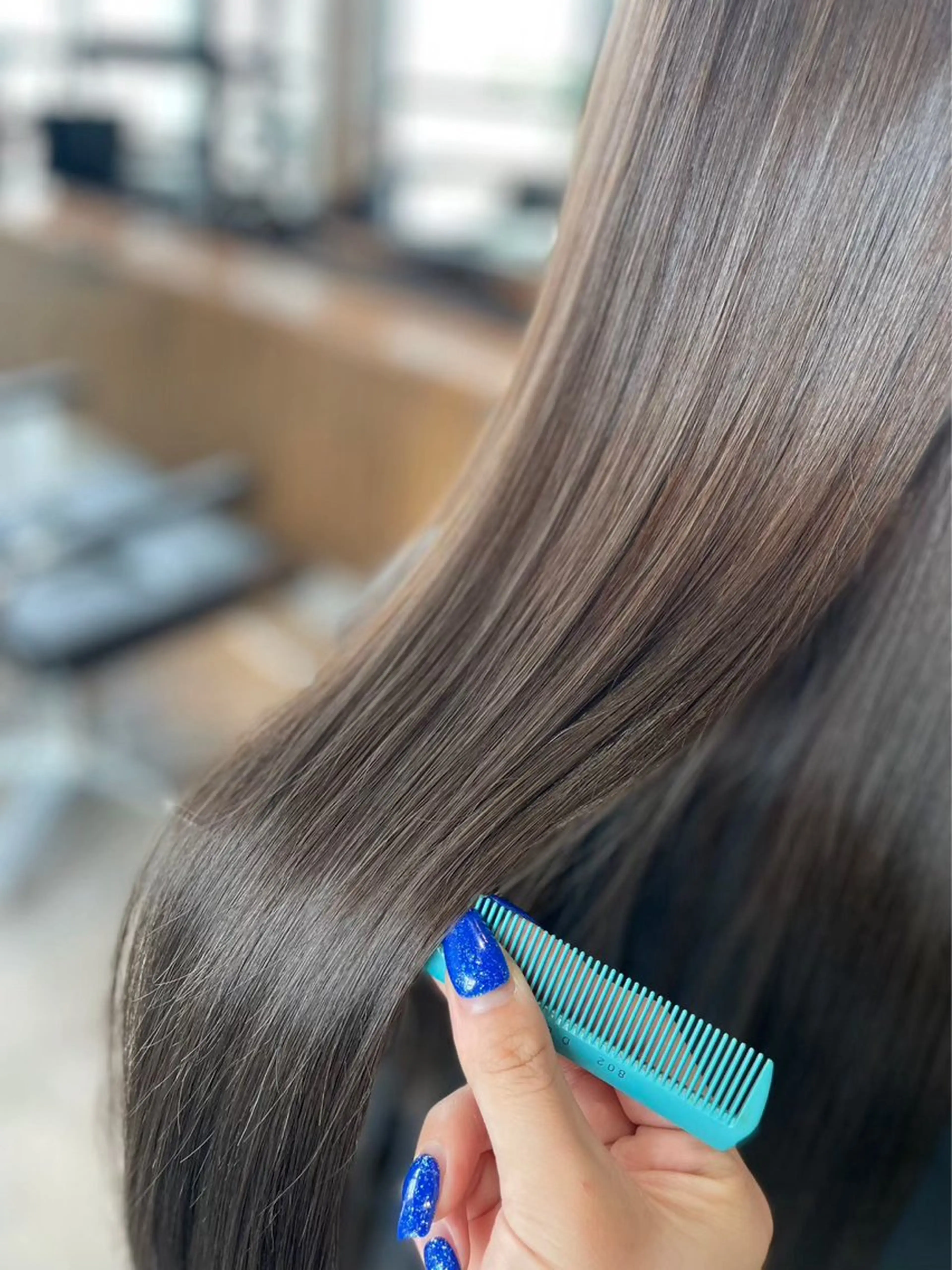 ロング 縮毛矯正 トリートメント 艶髪レイヤー AZUSAのヘアスタイル