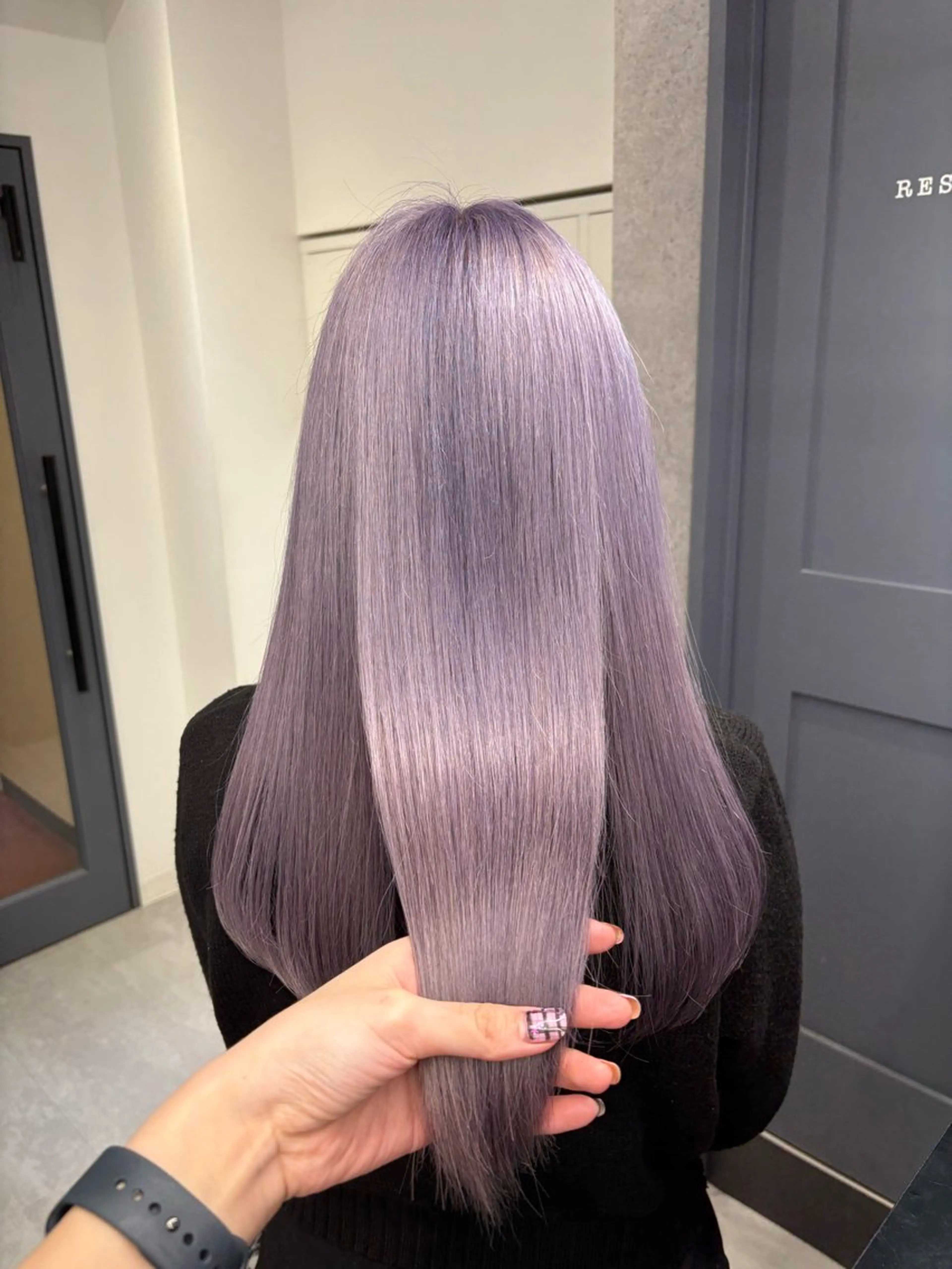 ロング カラー ブリーチ パープルカラー ヘアカラー トリートメント ENA💗NEXT /ハイトーンエクステのヘアスタイル