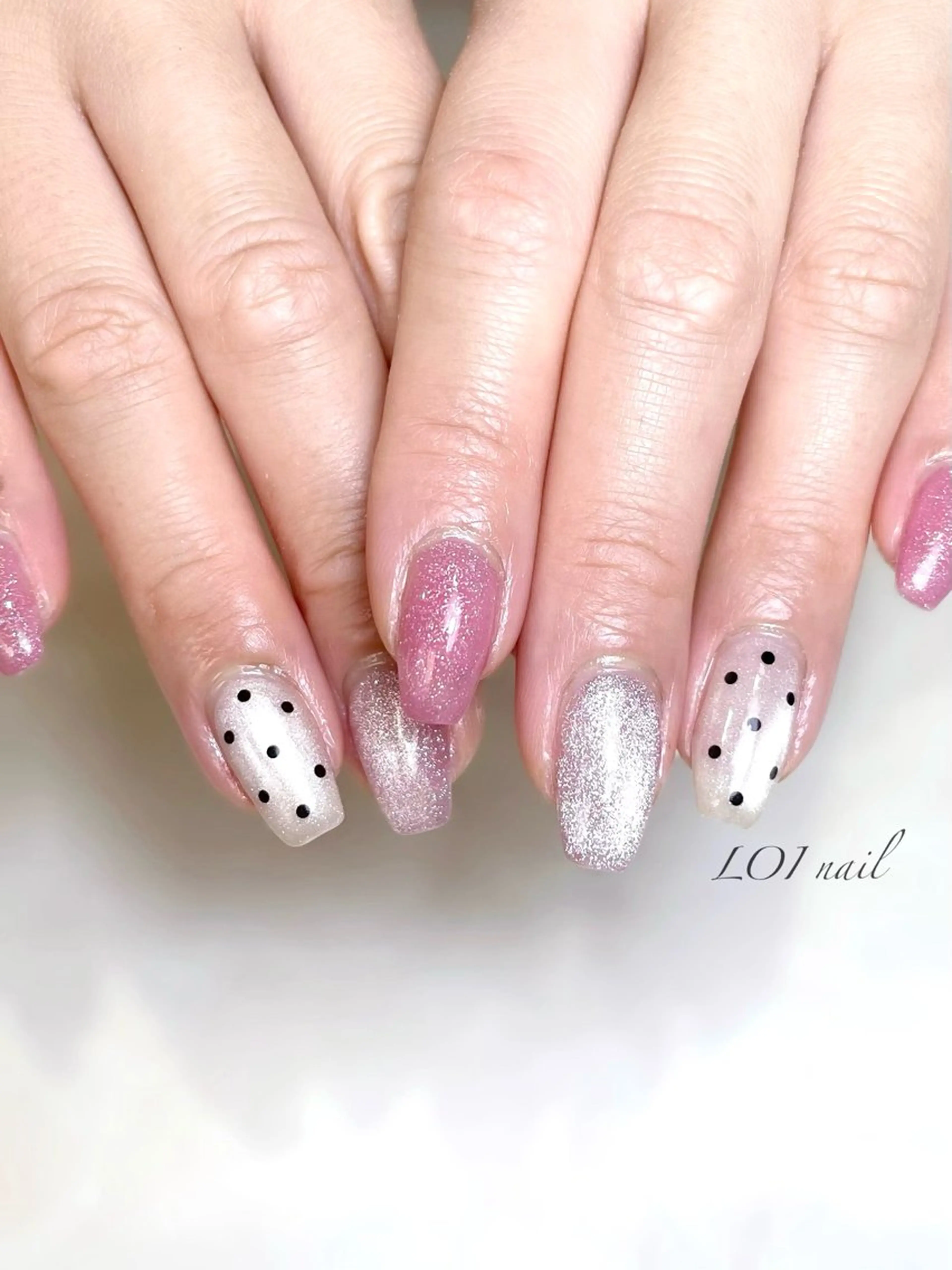 ネイル ドット ハンドネイル LOI nail monaのネイルデザイン
