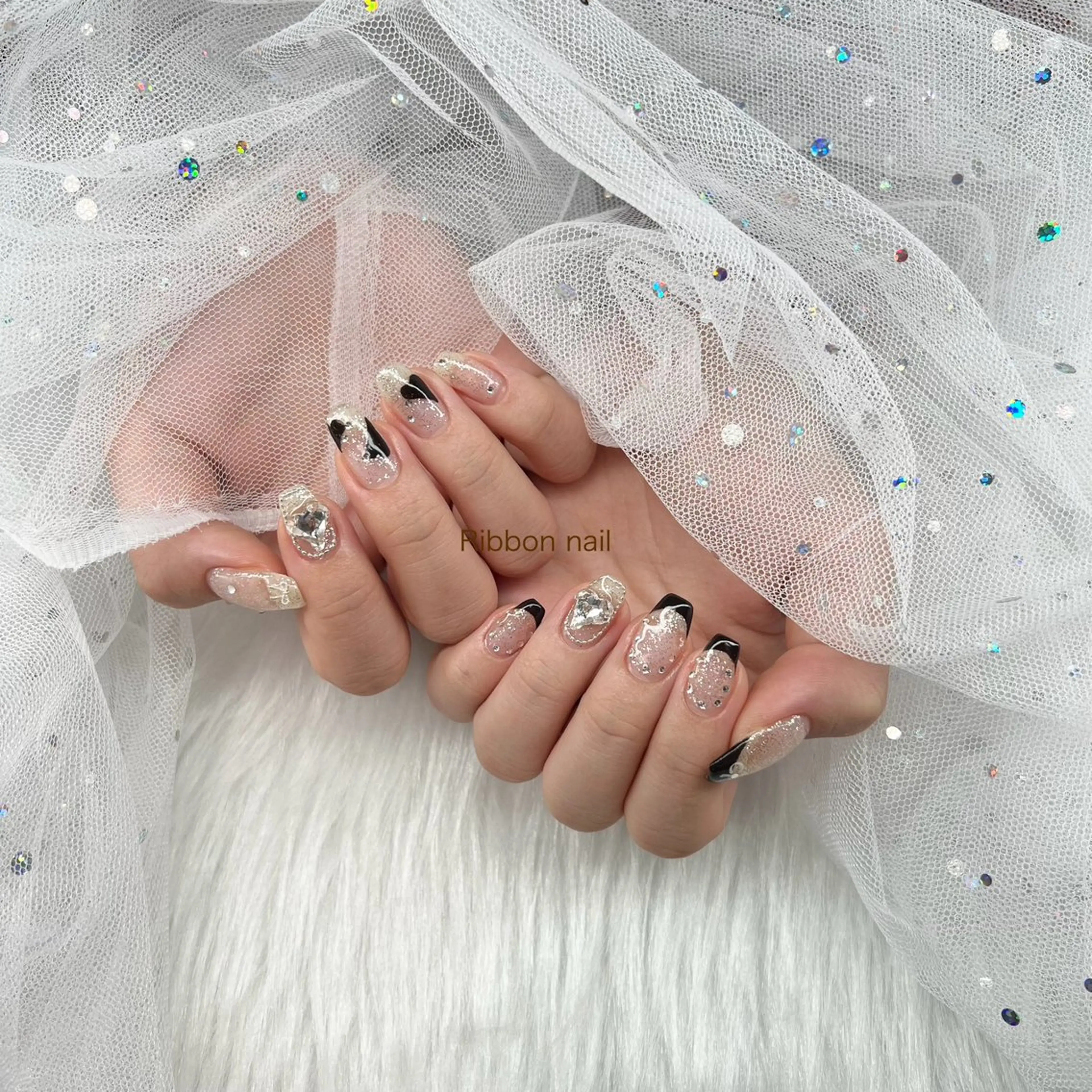 ネイル フレンチネイル ハート ラメ(グリッター) バレンタイン Nail Ambra 小山のネイルデザイン