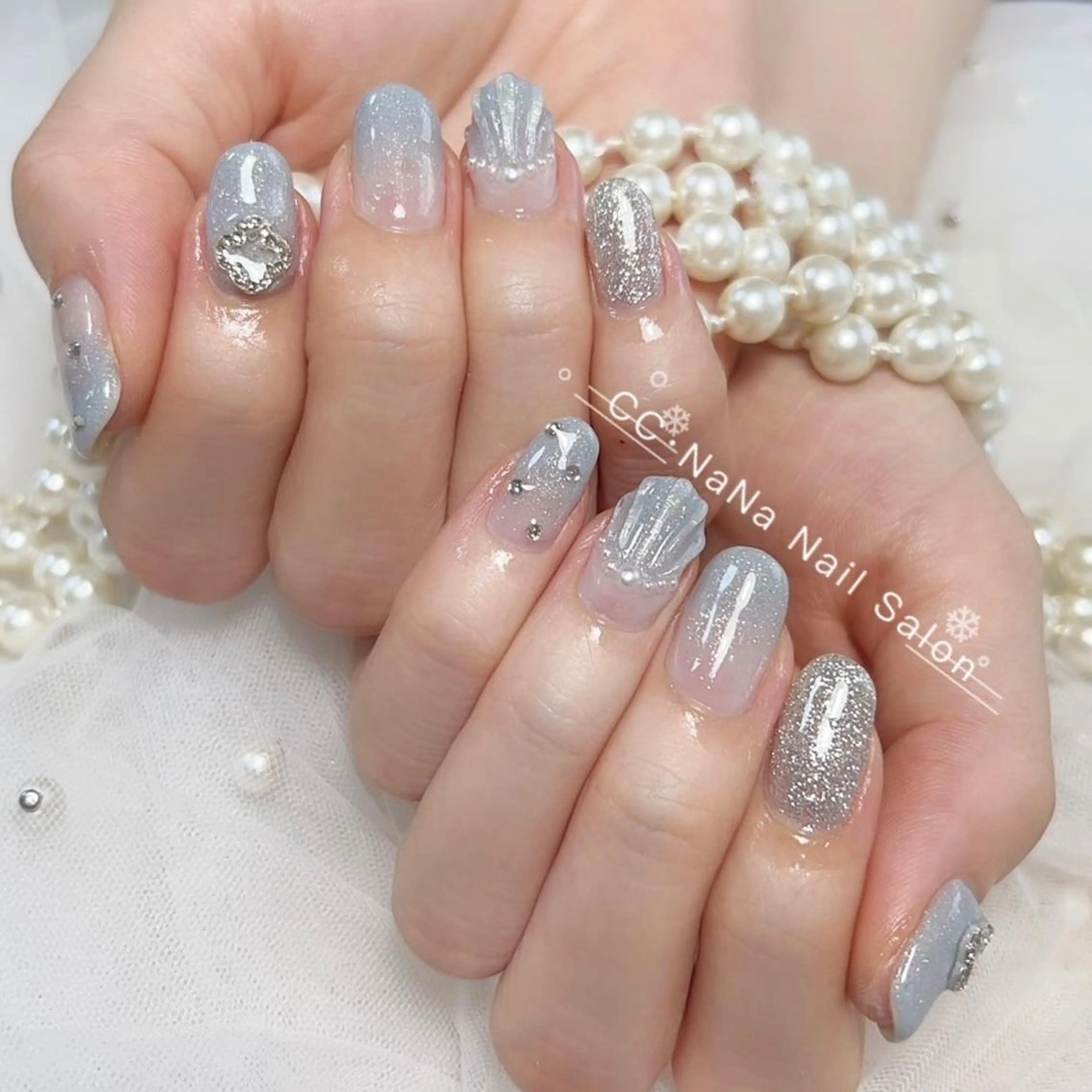 ネイル チークネイル フラッシュネイル ジェルネイル ハート キラキラネイル ハンドネイル 💎CC・NaNa 韓国風ネイル🌙Cのネイルデザイン