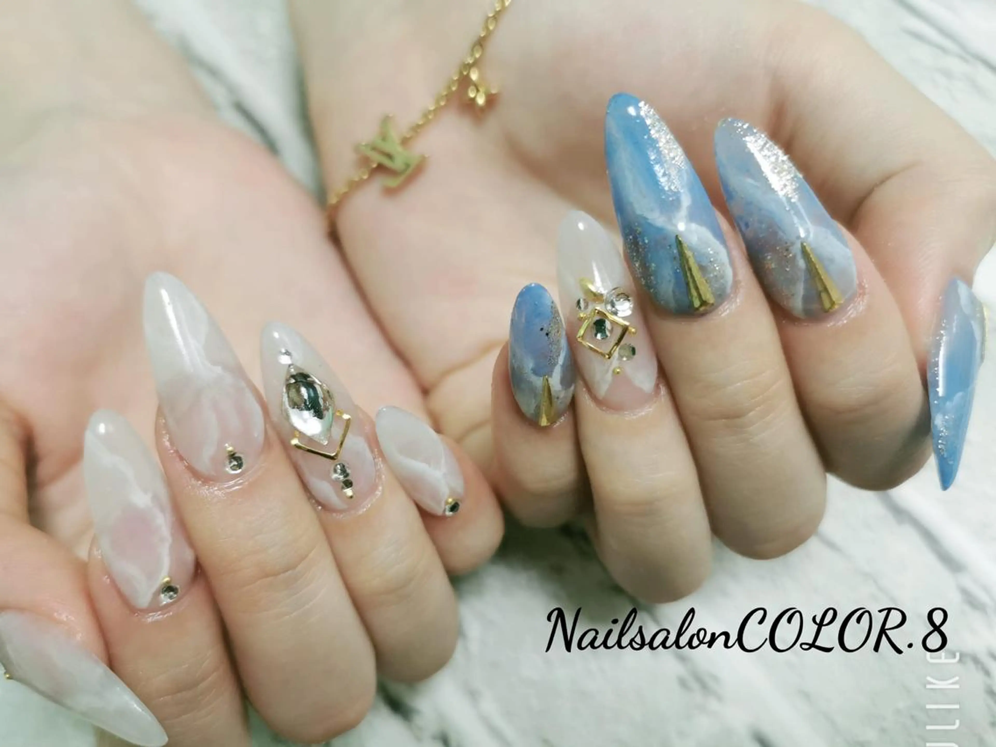 【オフ有り】プロネイリスト施術‼️ケア+長さ出し10本+2時間半デザインやり放題🎀の写真