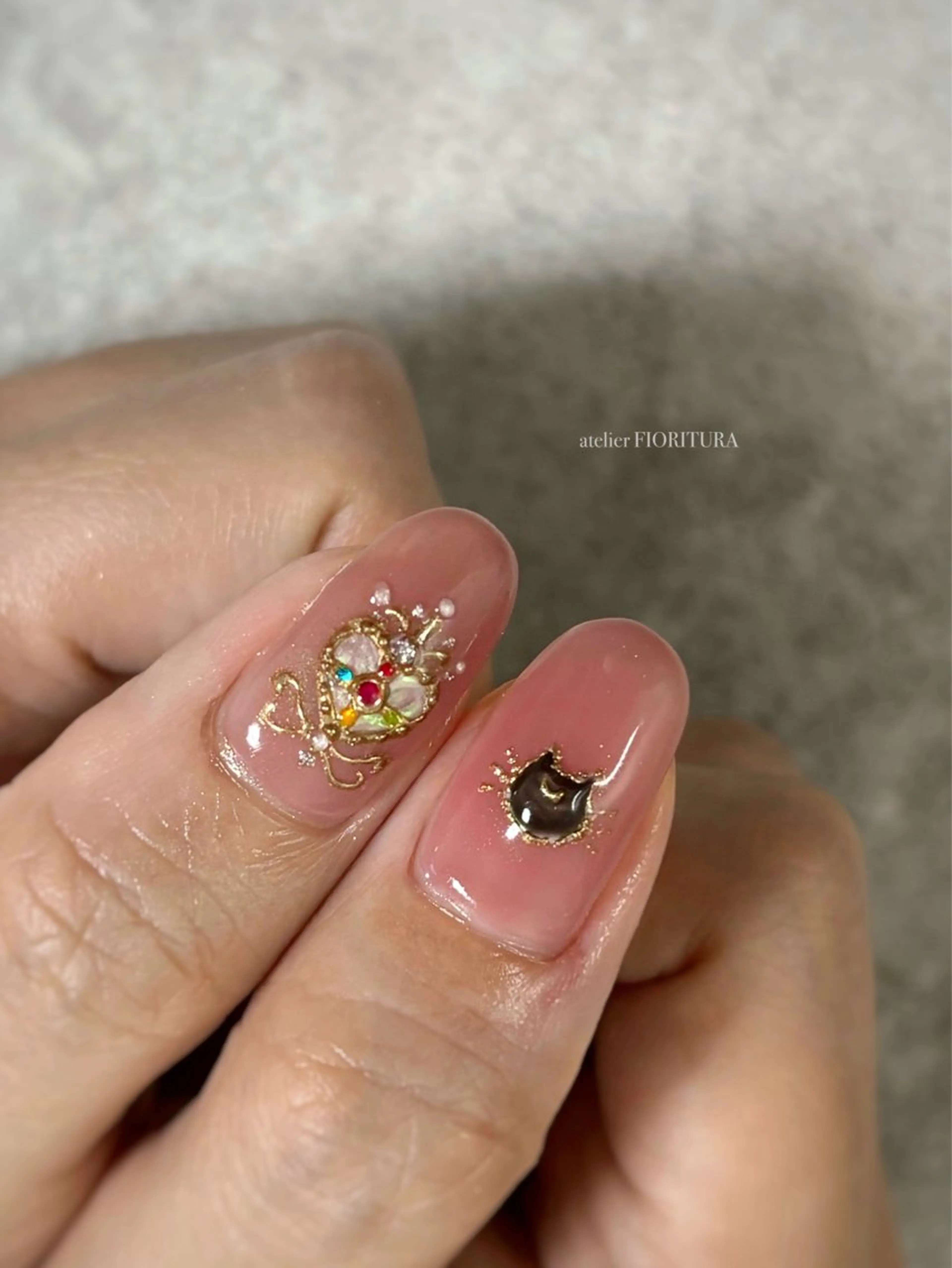 ネイル ハンドネイル FIORITURA Maikoのネイルデザイン