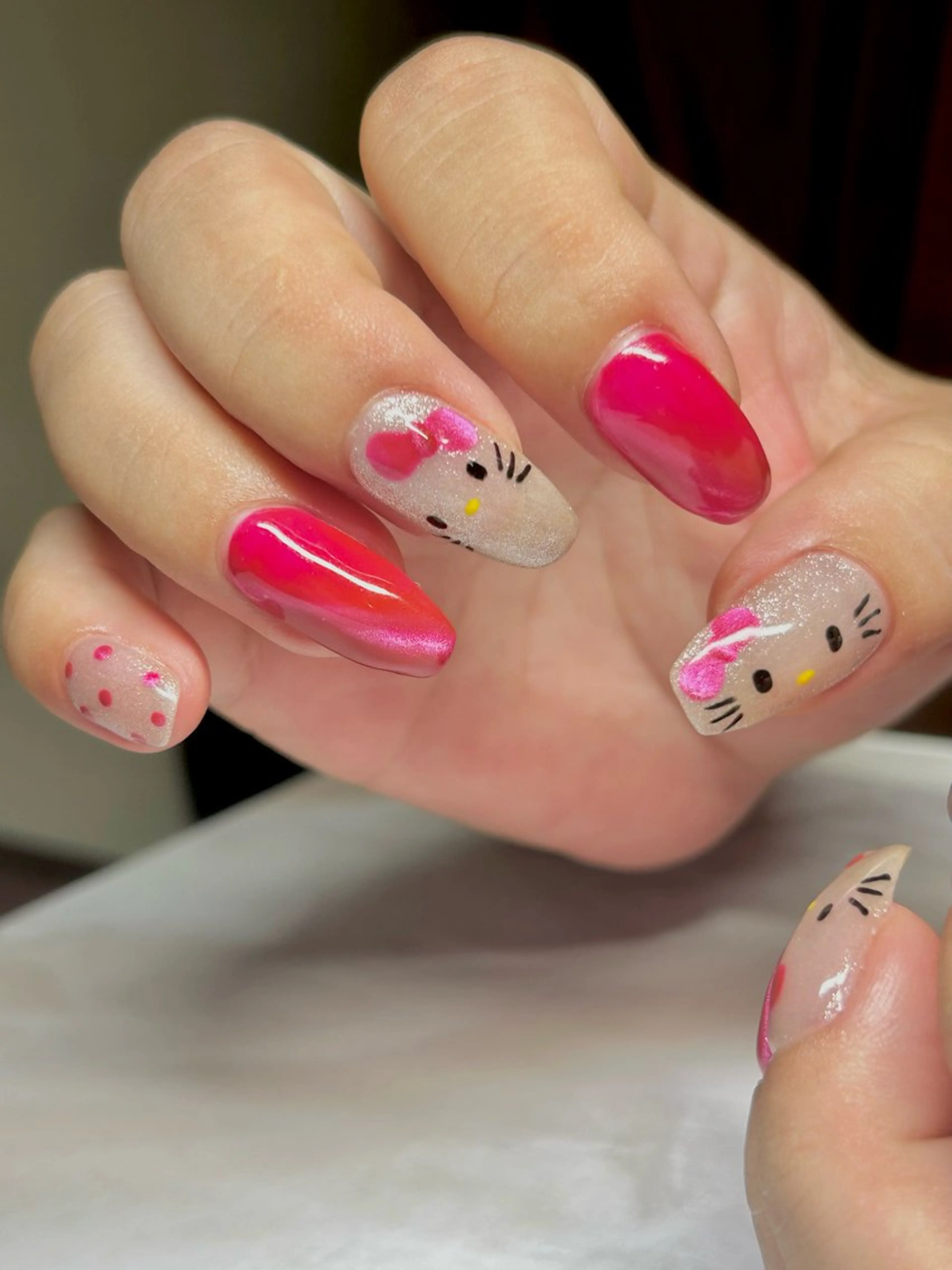 ネイル ハンドネイル AMUCI NAIL Shihomiのネイルデザイン