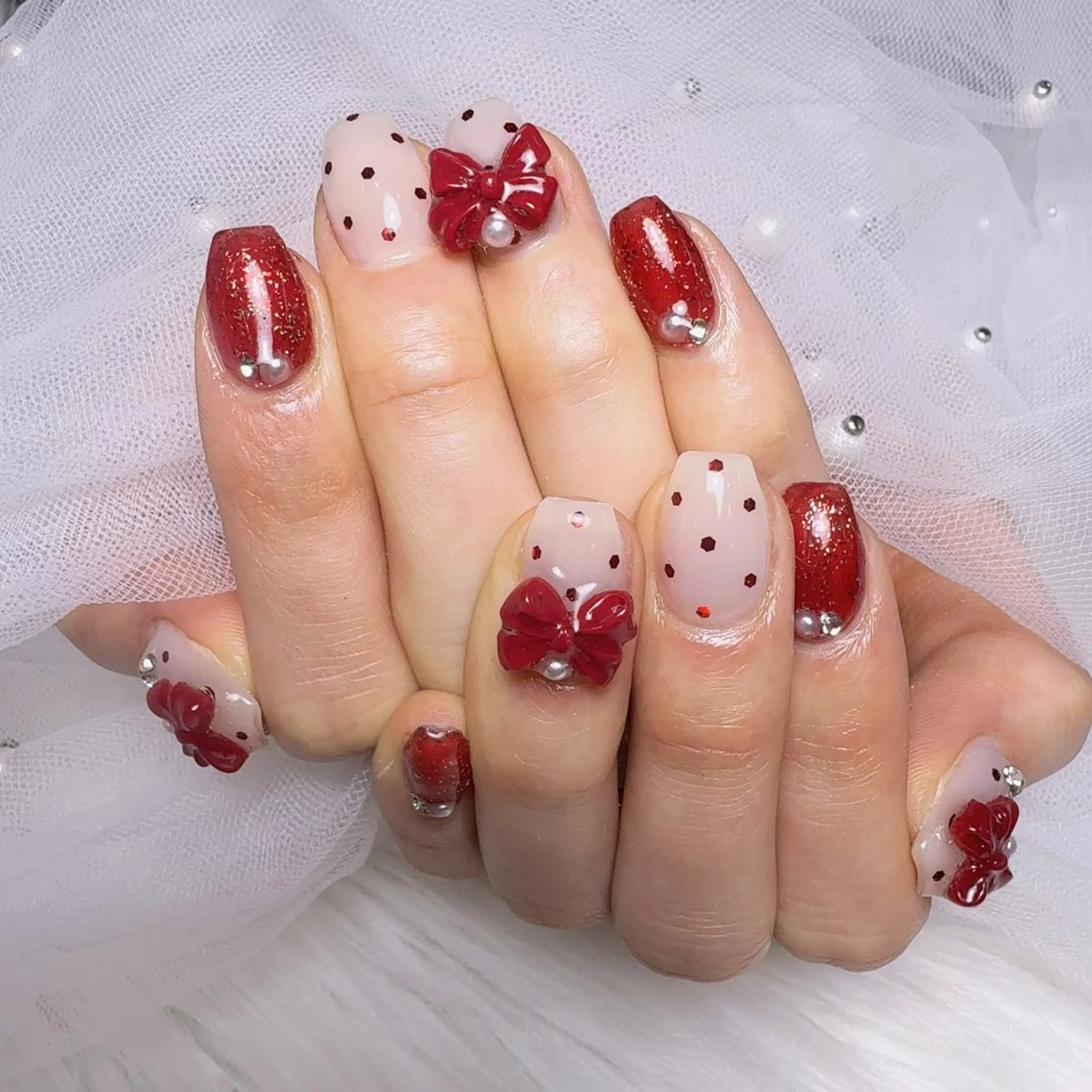 ネイル アートネイル フラッシュネイル フレンチネイル ジェルネイル ガラスフレンチ M2 BEAUTY サロンのネイルデザイン