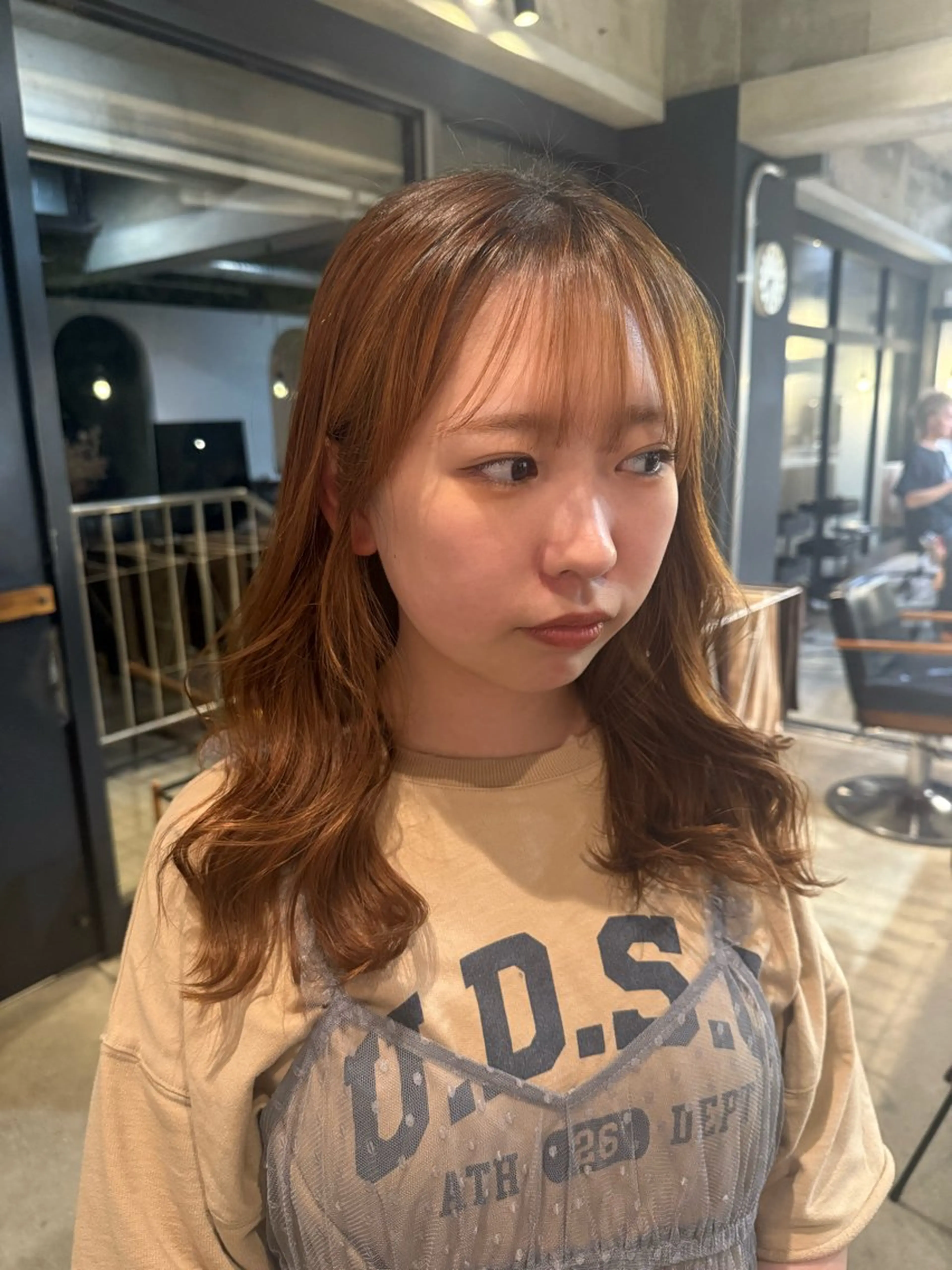 ロング 寺本 奈央のヘアスタイル