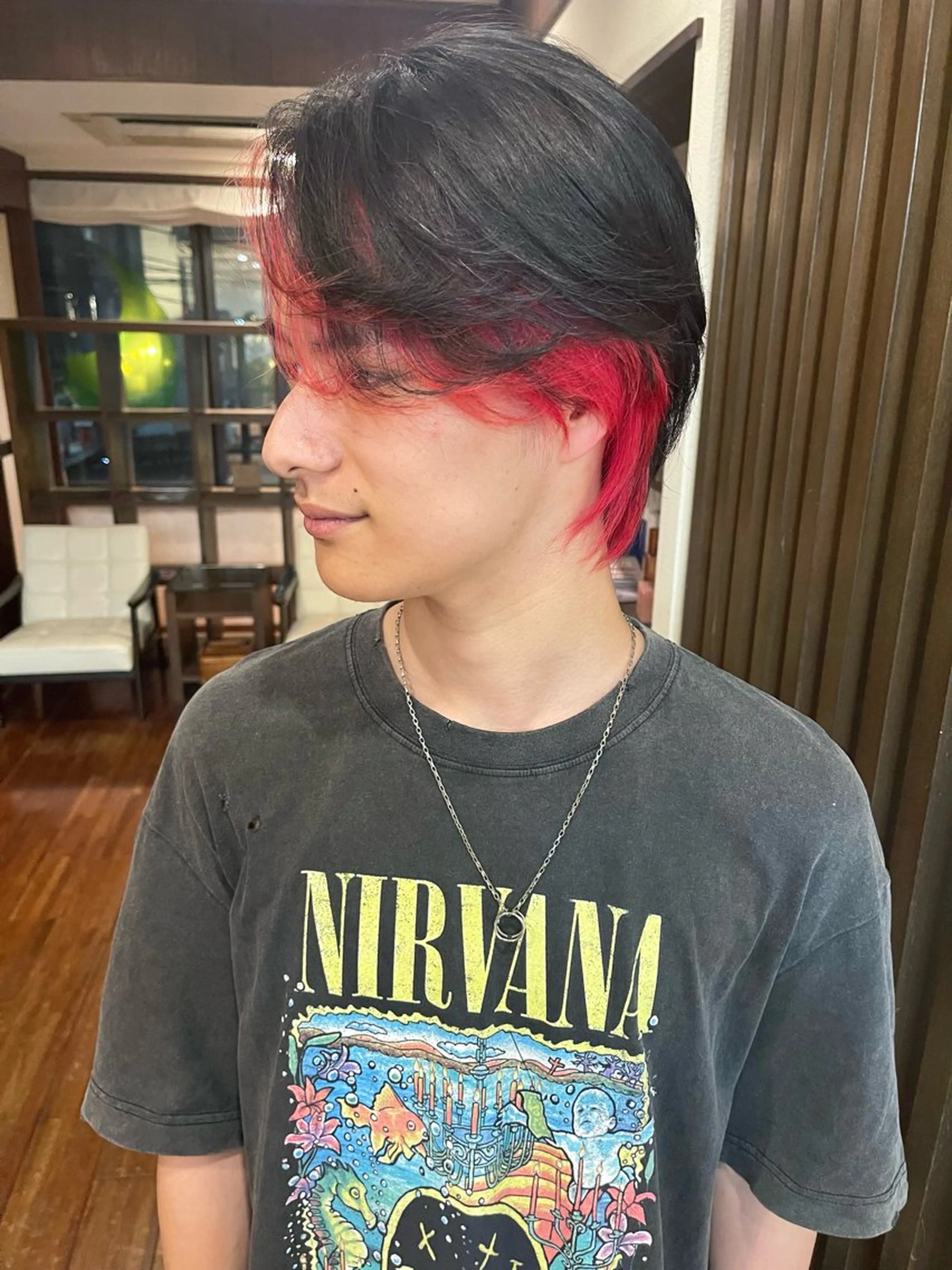 ショート カラー レッドカラー カット ヘアカラー 田室 和幸のヘアスタイル