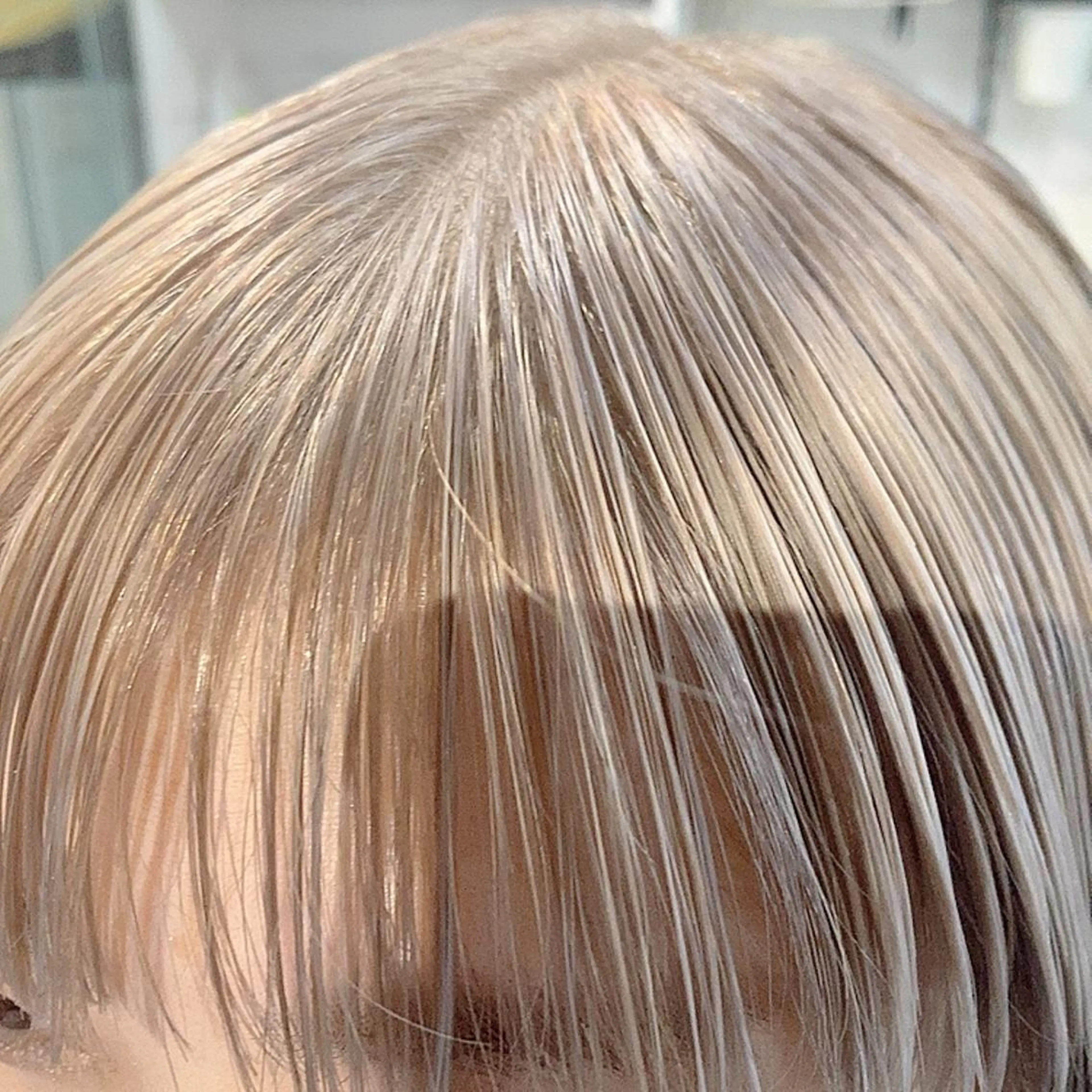 ショート カラー ベージュカラー ブリーチ ミルクティーベージュ 🕊mtm🫧梅田/ 定額制/透明感/艶髪のヘアスタイル