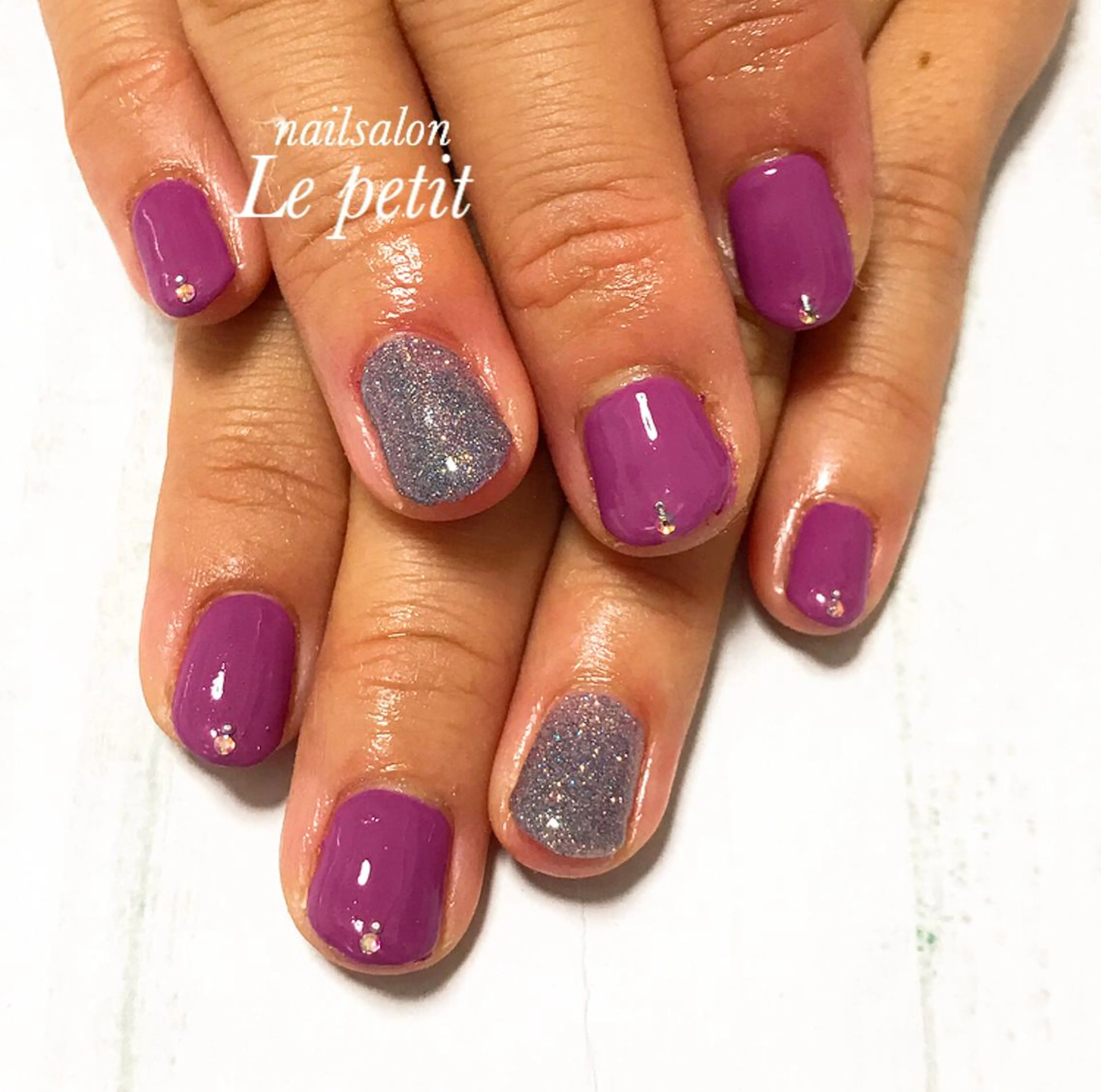 ネイル 石野 広佳のネイルデザイン