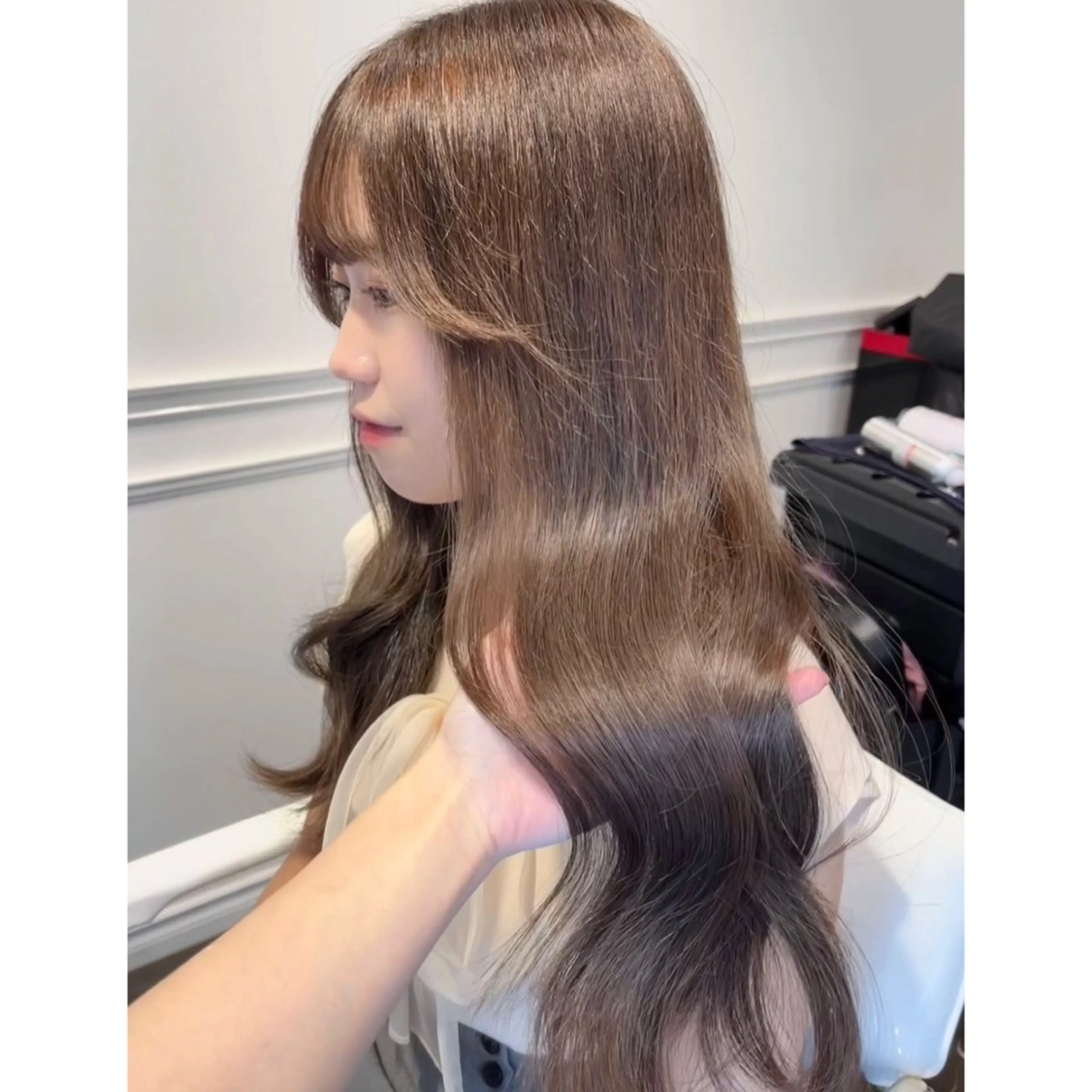 ロング カラー ブリーチ ヘアカラー miyu /トレンド カラー×艶髪のヘアスタイル