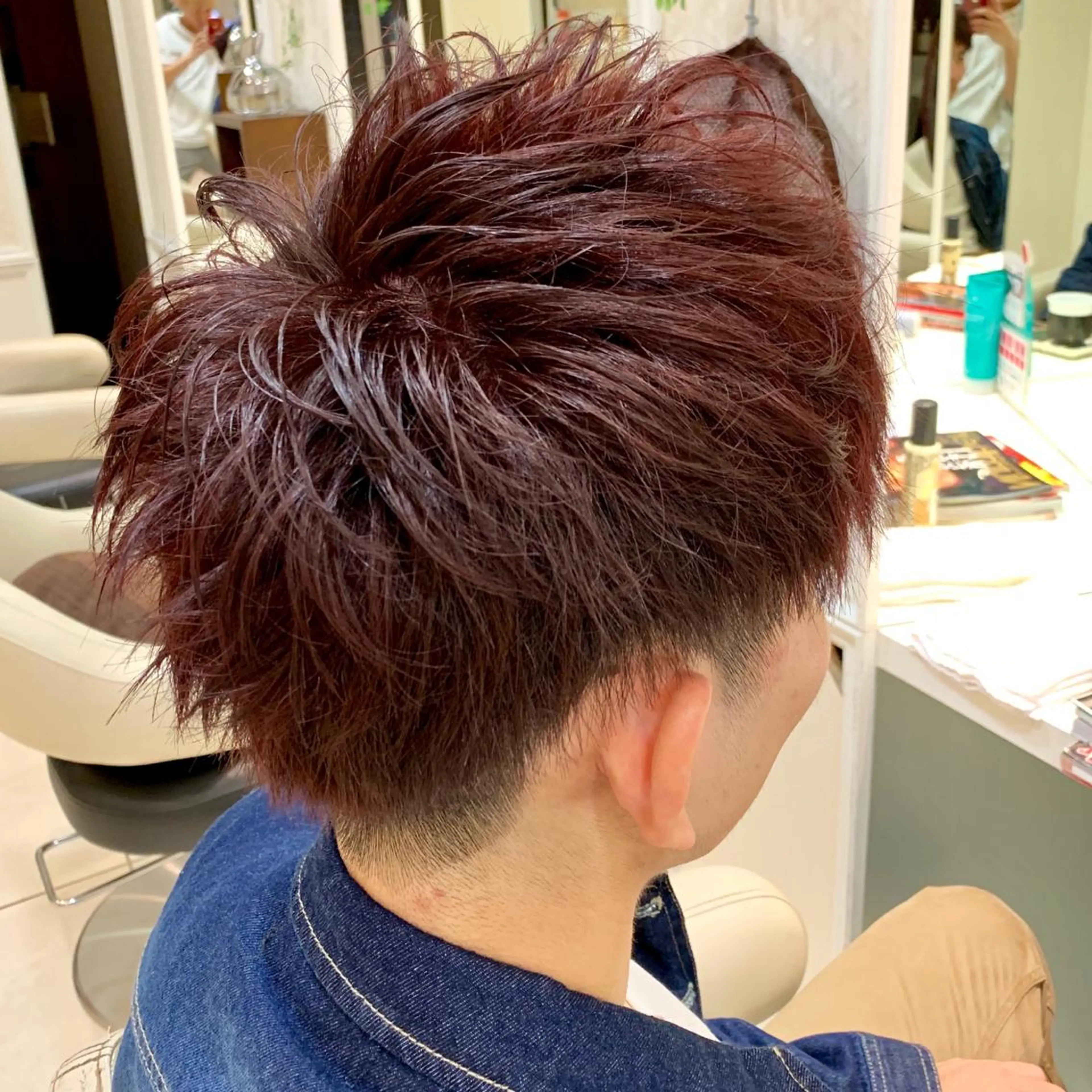 ショート カラー メンズ メンズブリーチ ブリーチ ブリーチなしカラー カット ヘアカラー 毛流れが作れる 縮毛矯正/渡部純生のヘアスタイル