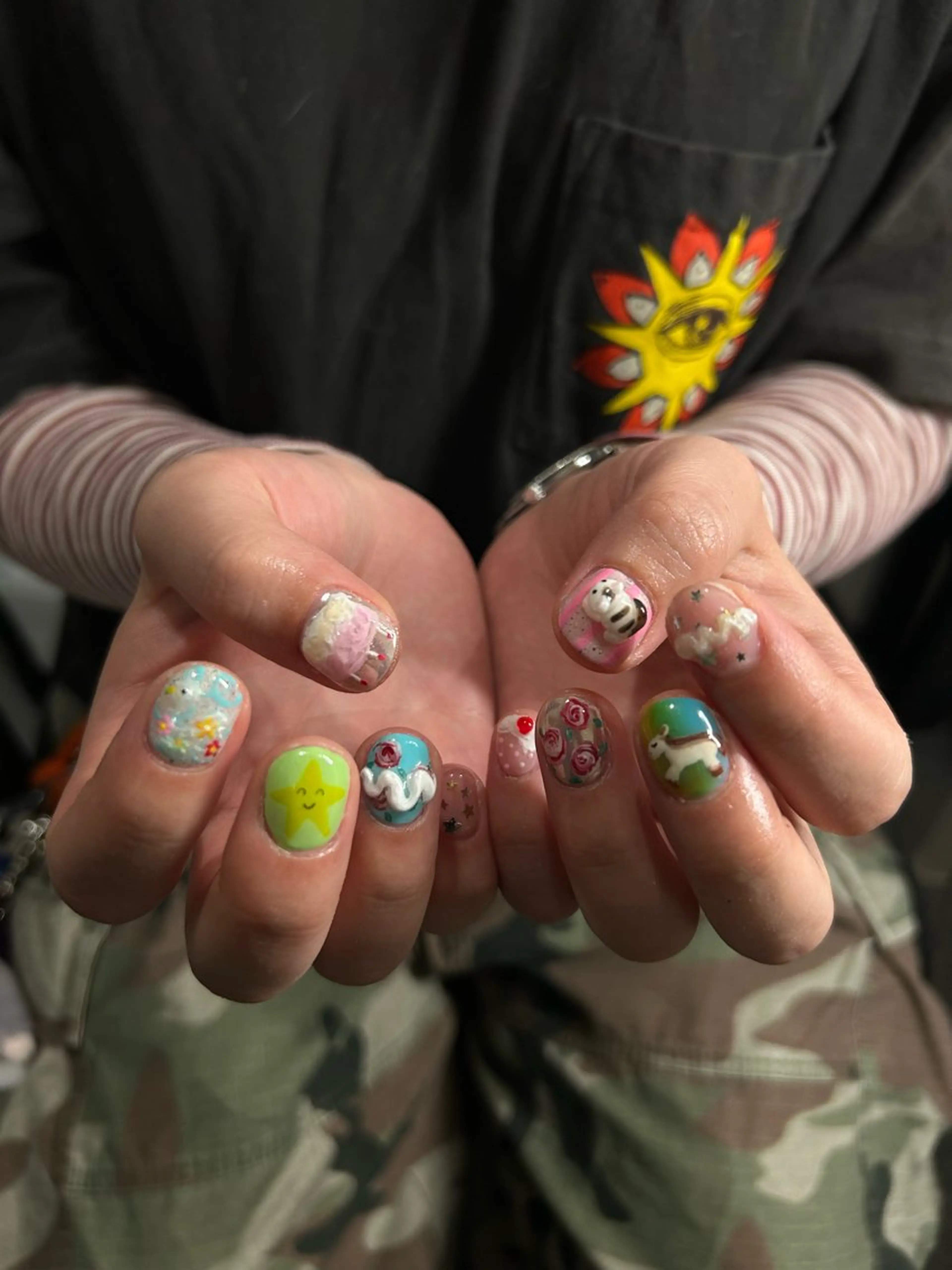 ネイル 韓国ネイル ニュアンスネイル sakae yurinaのネイルデザイン