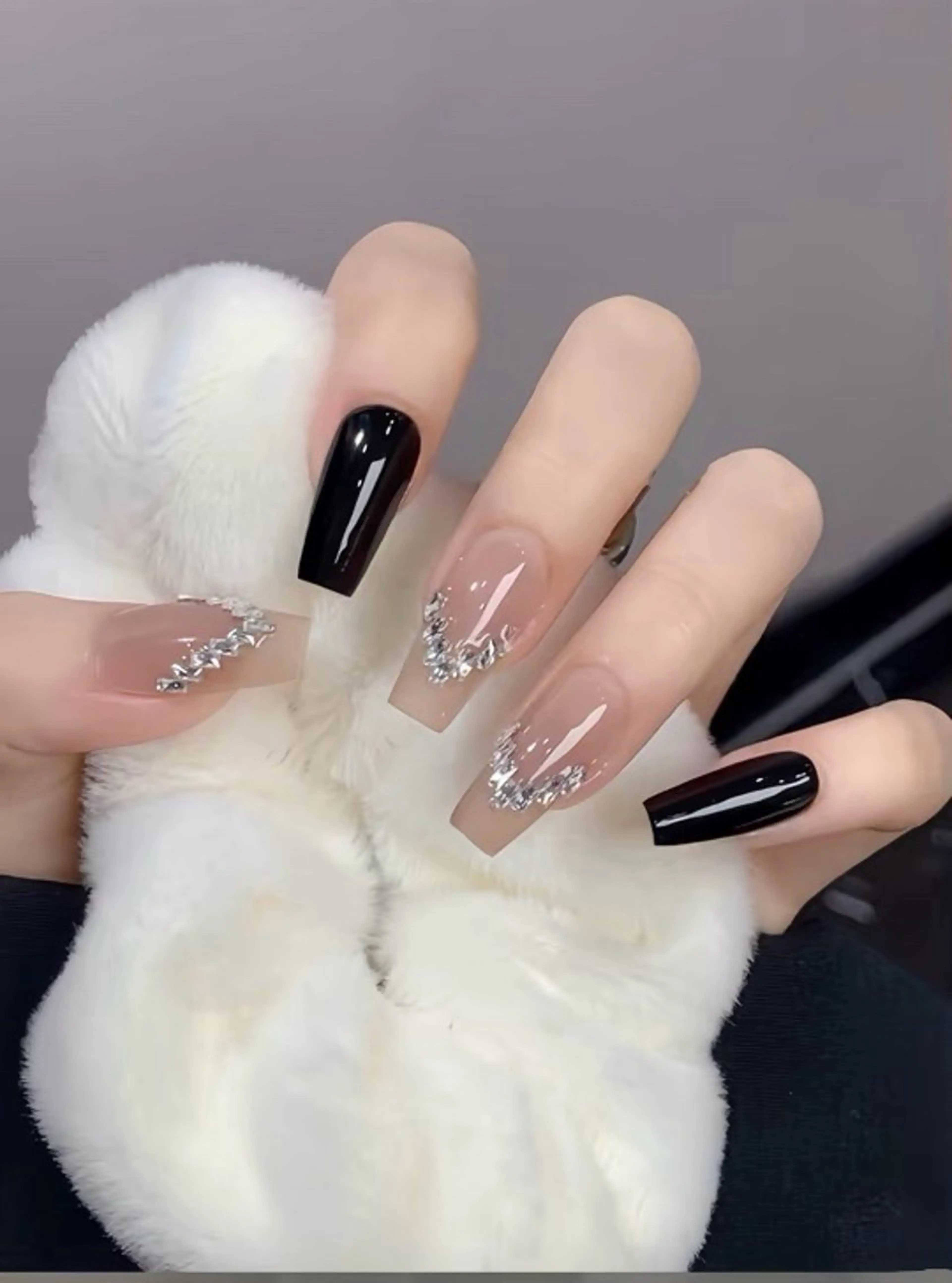 ネイル 長さ出し フレンチネイル ジェルネイル 韓国ネイル マグネットネイル sun nail池袋 モデル募集のネイルデザイン