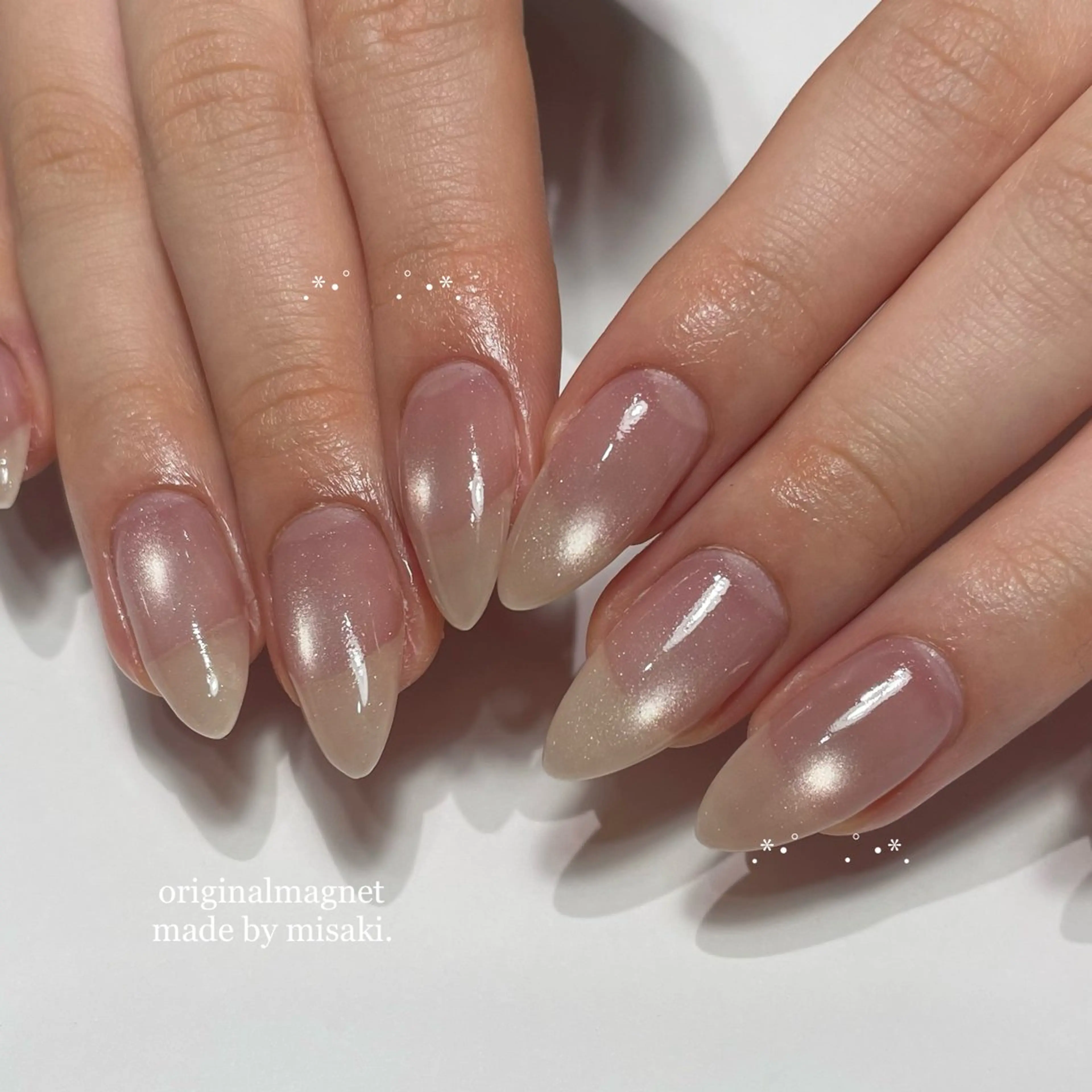 ネイル キラキラネイル マグネットネイル ハンドネイル 🤍One MISAKI🤍のネイルデザイン