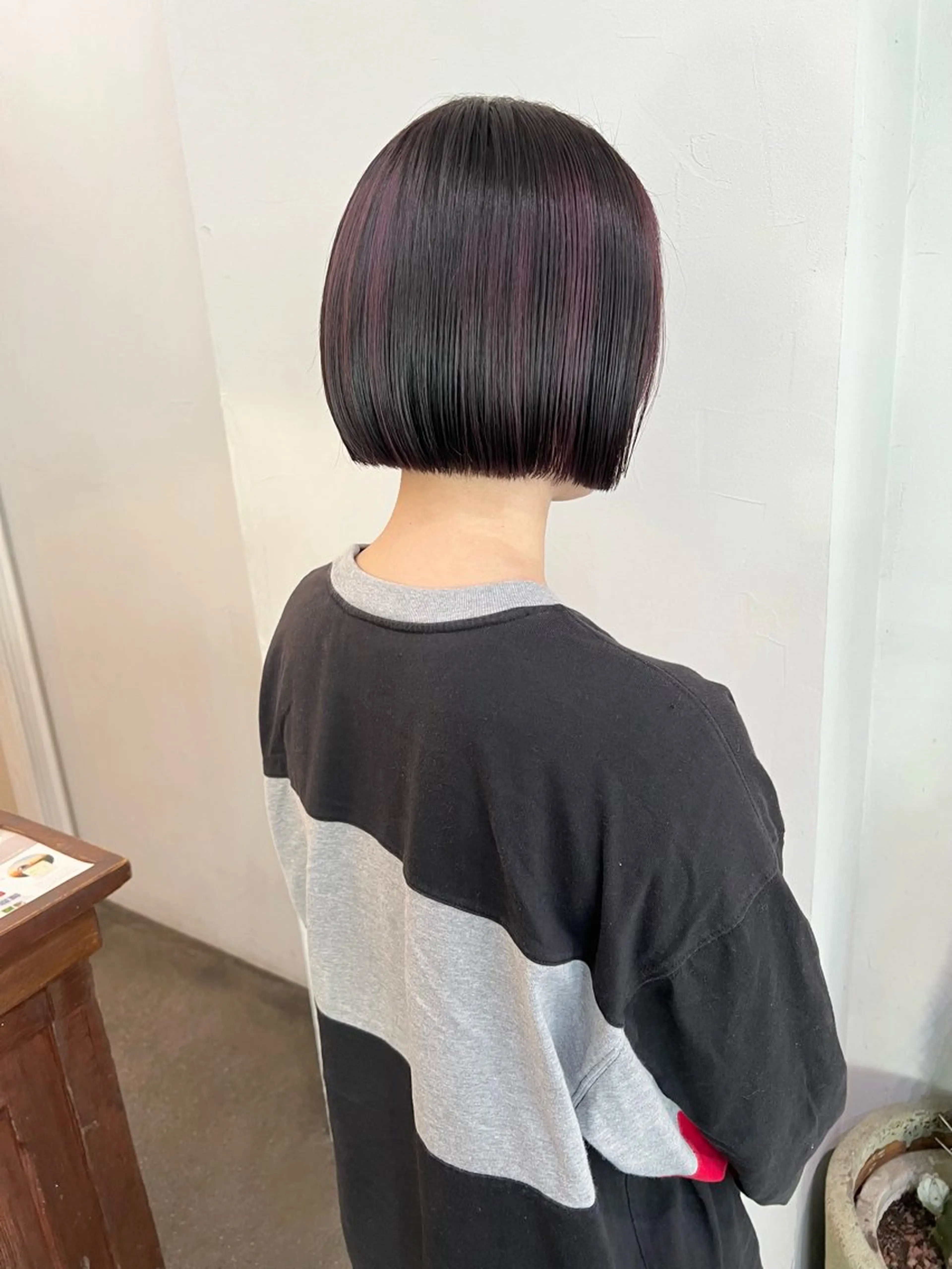 ショート カラー 切りっぱなしボブ ハイライトカラー インナーカラー ボブ ハイライト カット ヘアカラー 千葉 郁也のヘアスタイル