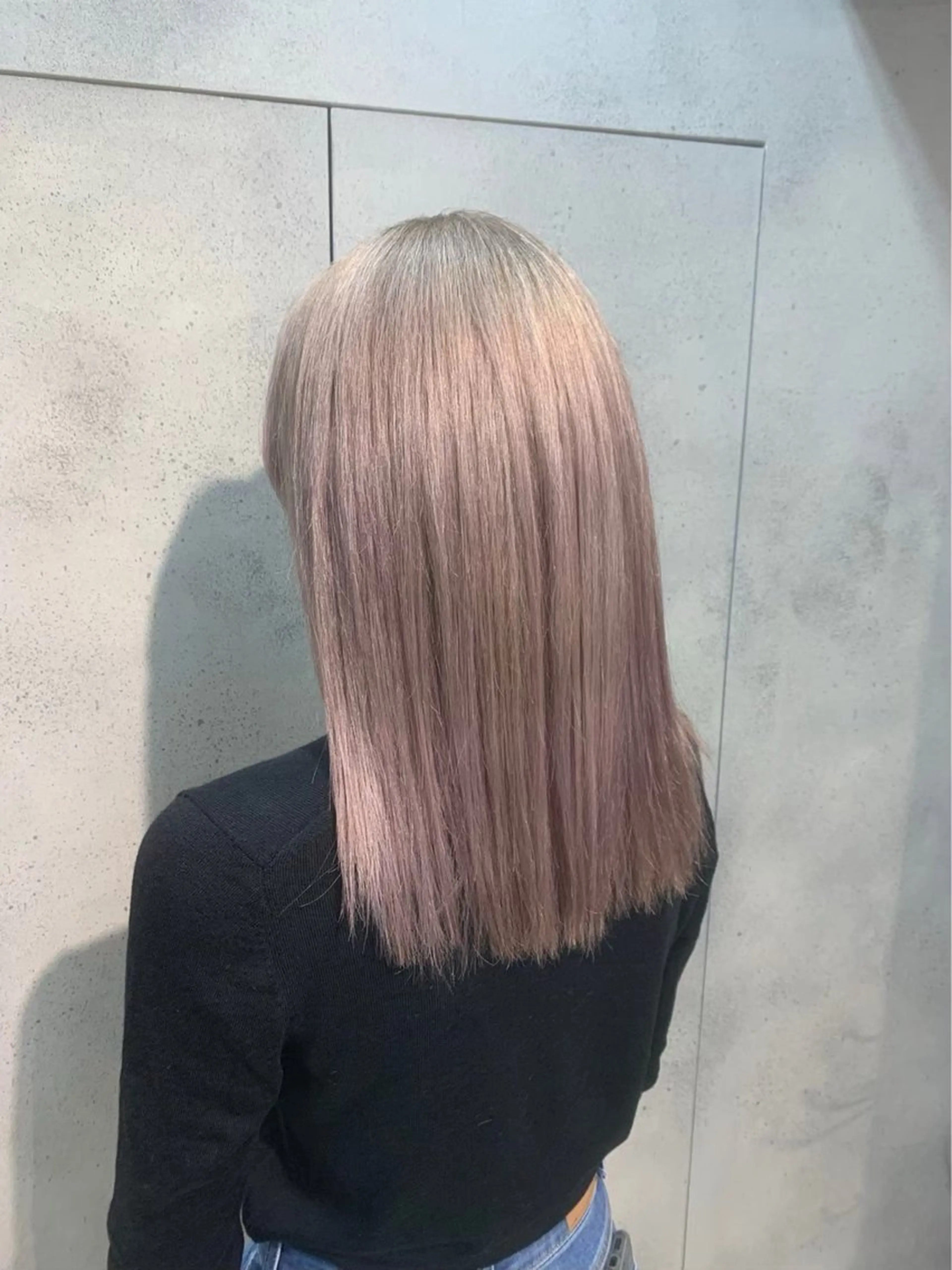 ミディアム カラー ヘアアレンジ ボブ/透明感ベージュ 🫧クルミ🌟のヘアスタイル