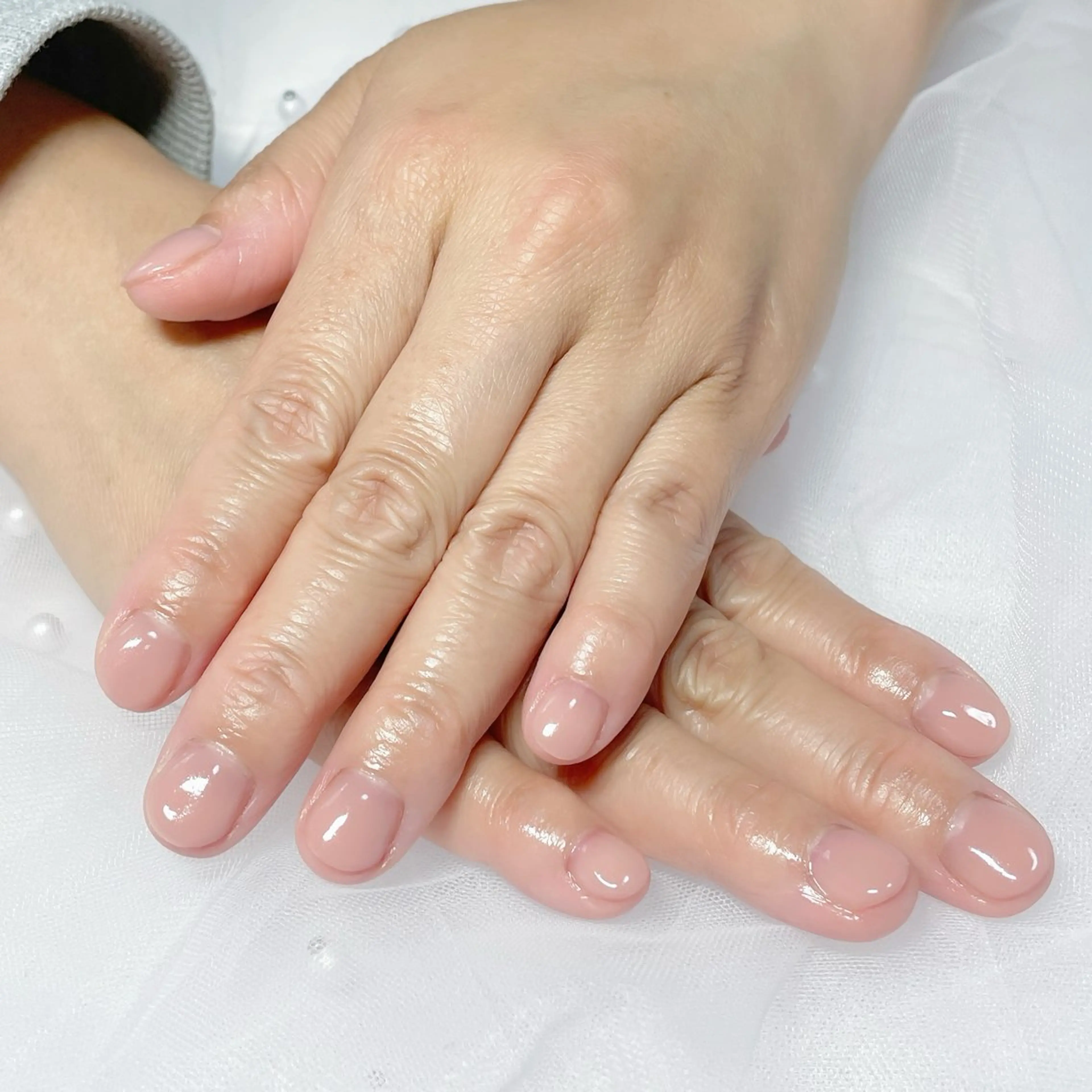 ネイル nail room utouto所属・横田 綾乃のネイルデザイン