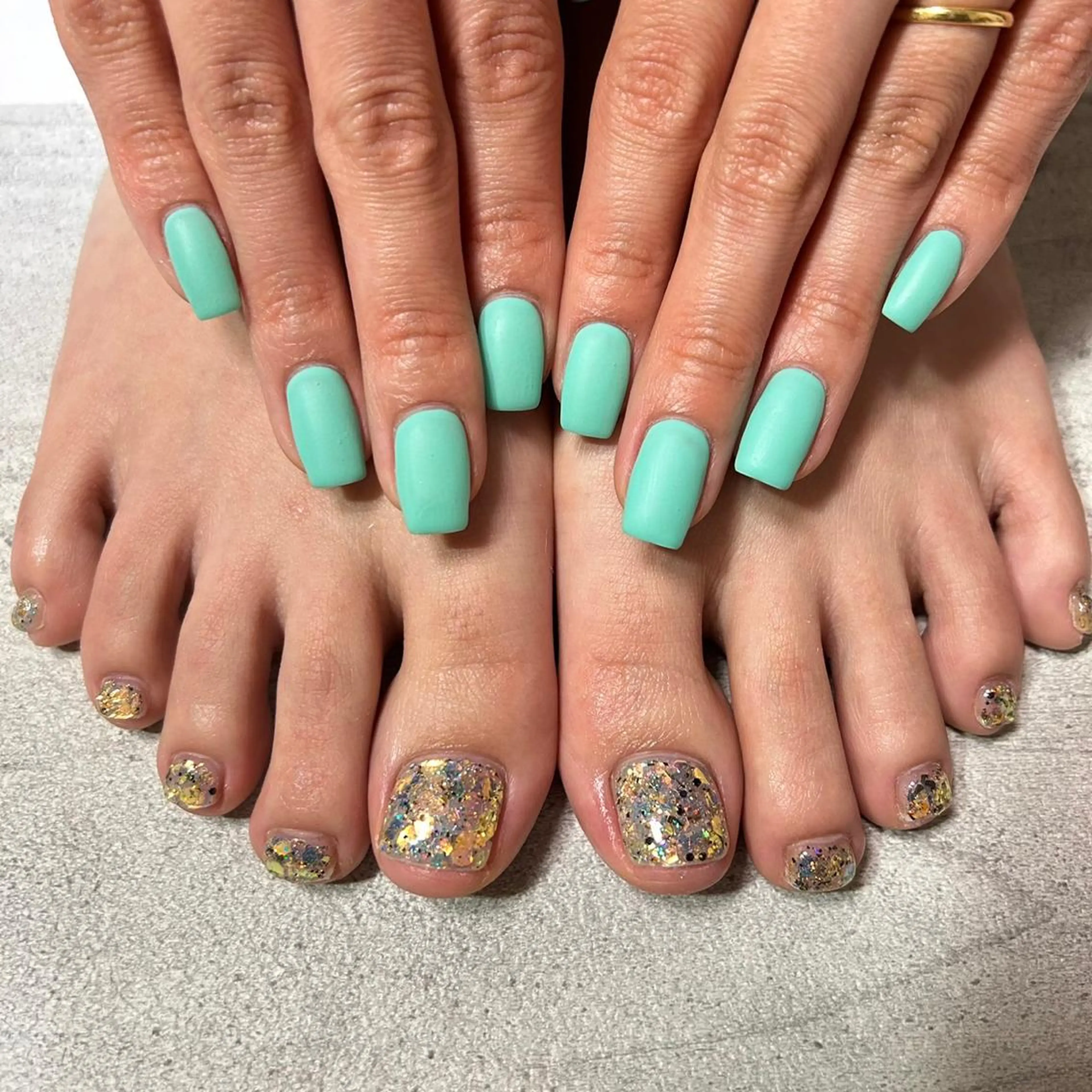 ショート カラー パーマ ヘアアレンジ メンズ キッズ ネイル マツエク・マツパ アイブロウ フットネイル ハンドネイル フットネイル 今福鶴見ネイル 8(ｴｲﾄ)のネイルデザイン