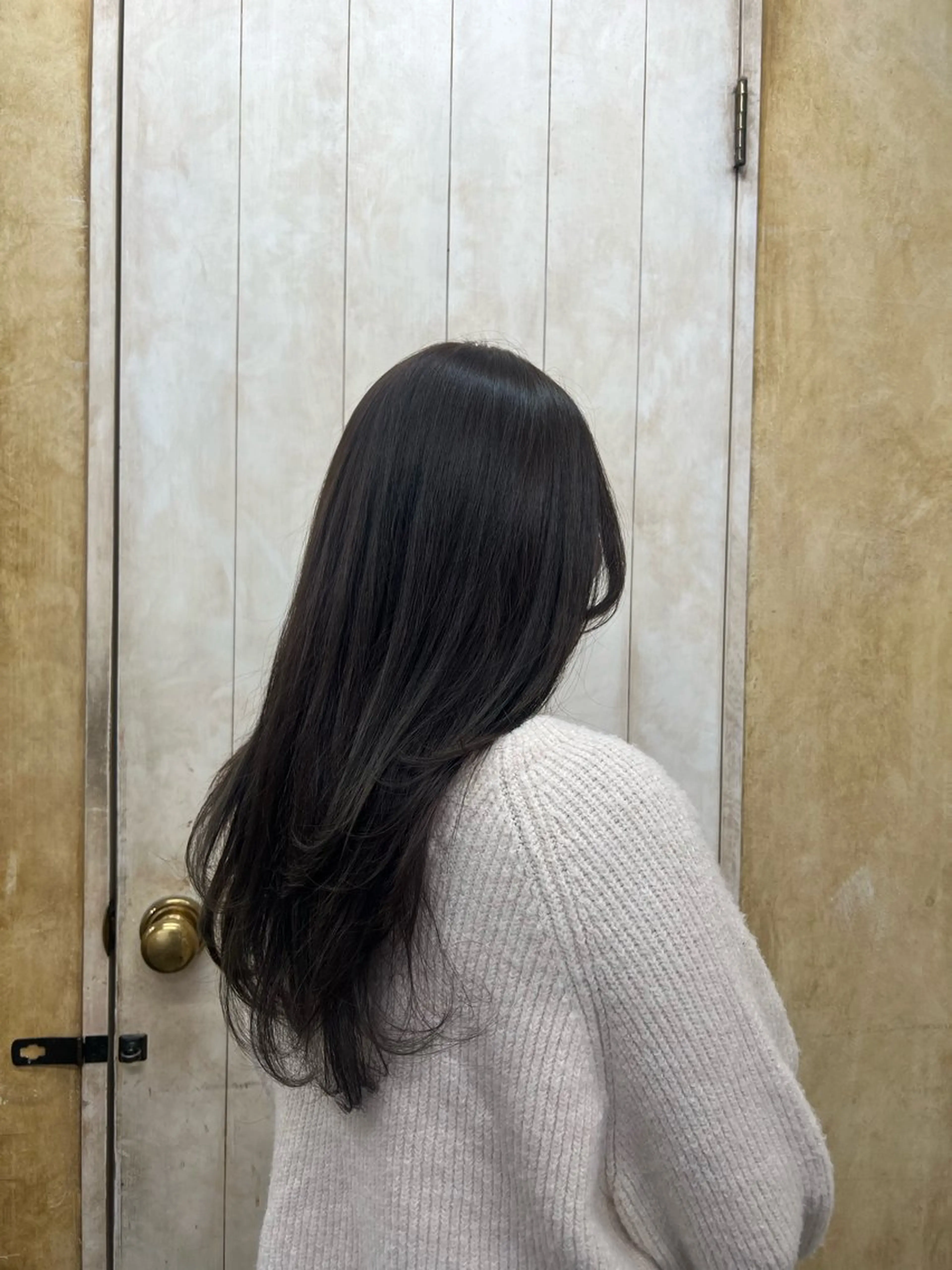 セミロング カット ヘアカラー ともざねゆか UniQ/岡山駅のヘアスタイル