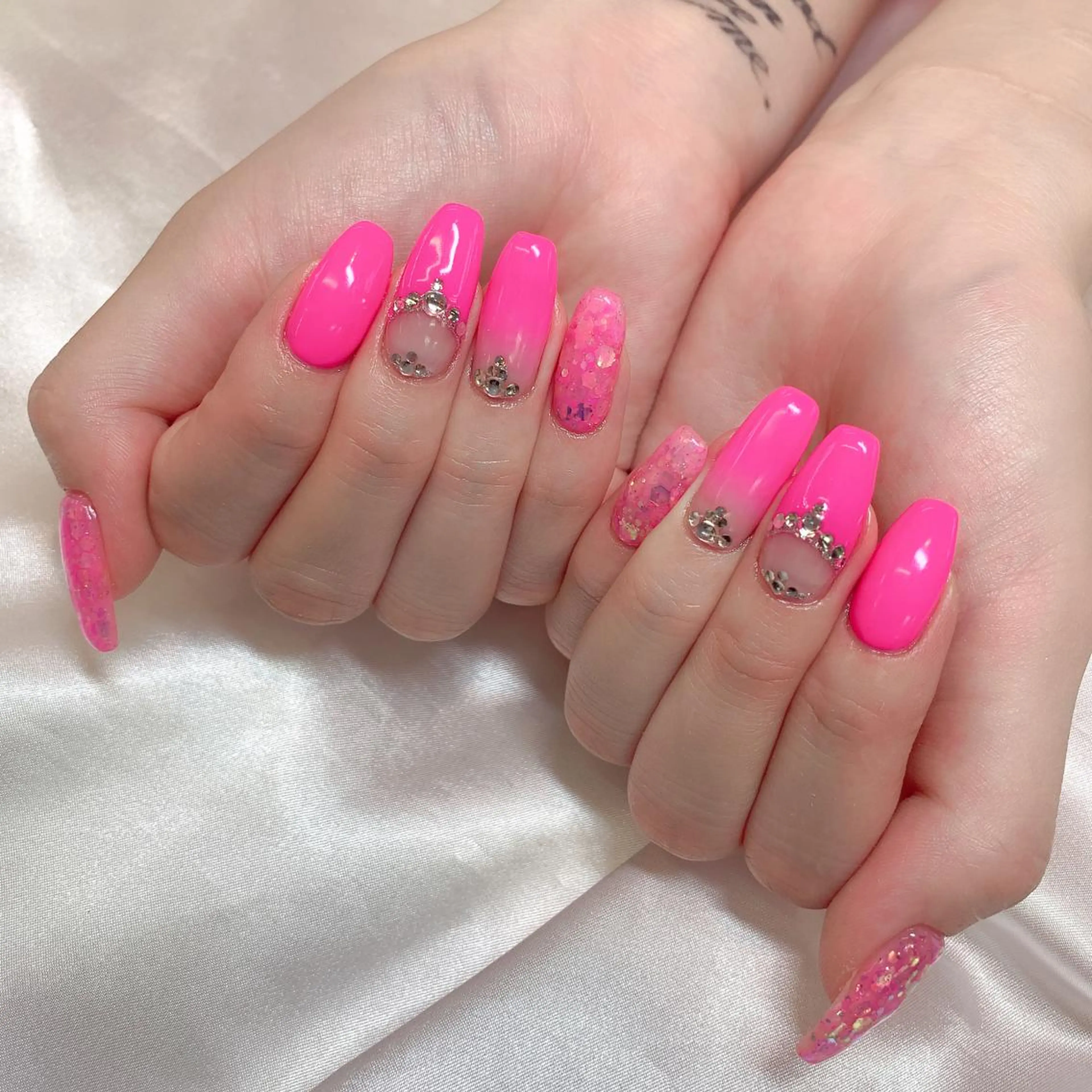 ネイル 💅ネイルハウス🏡 🎀TOMO🎀のネイルデザイン