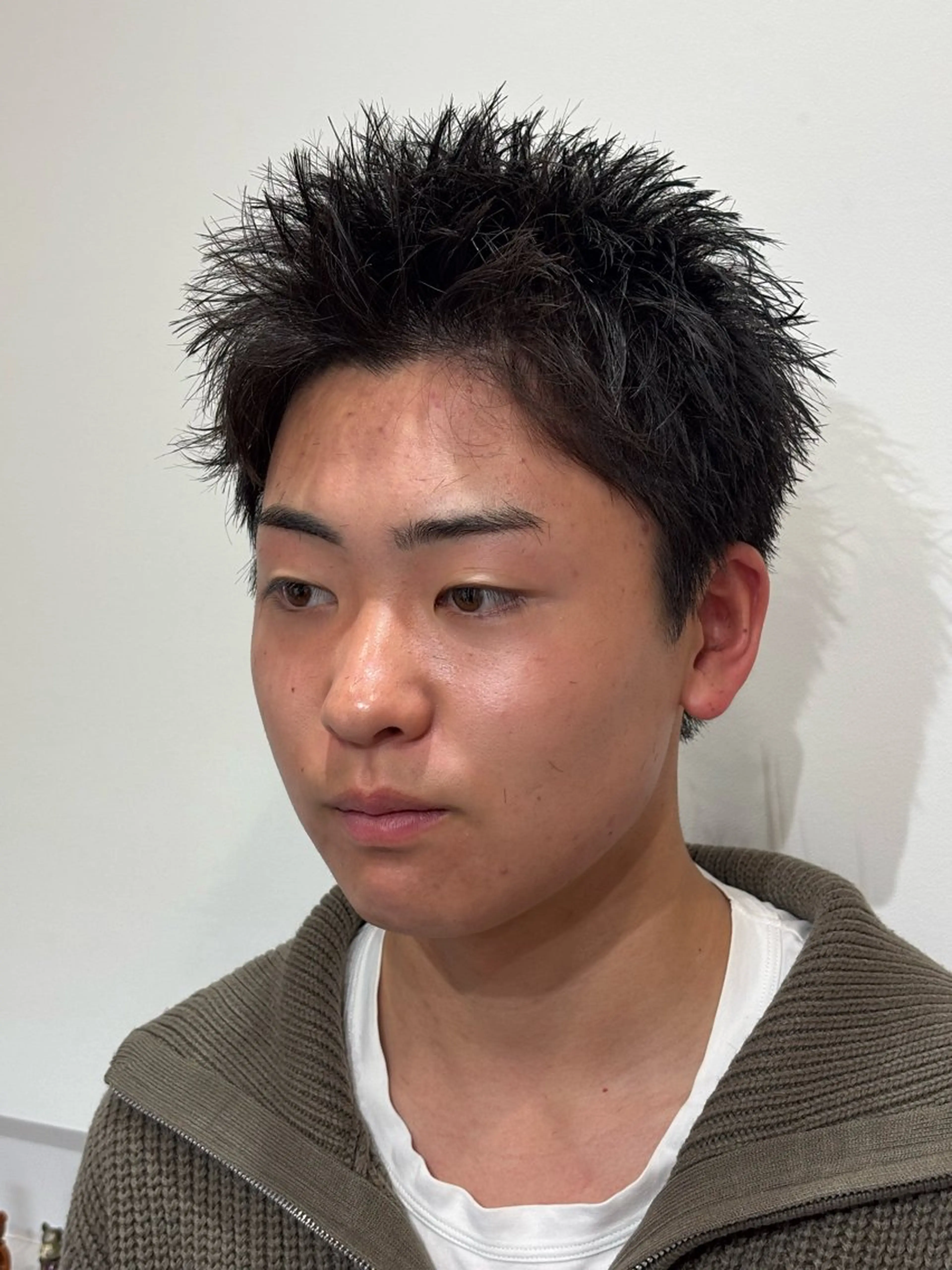 ショート メンズ メンズショート スパイキーショート ショートヘア 【店長】メンズ職人 短髪　ハイトーン🔥のヘアスタイル