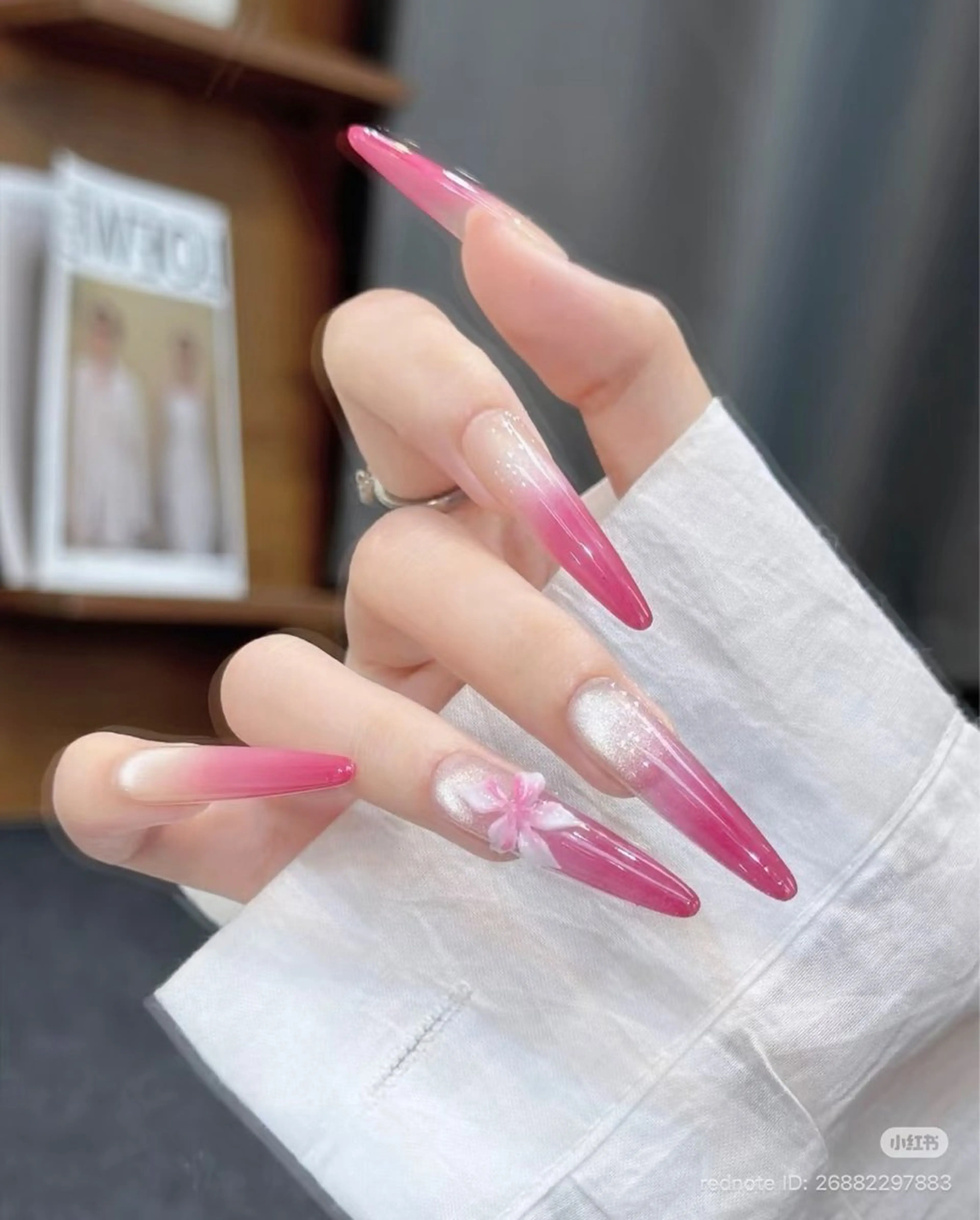 ネイル Mika Nails 心斎橋のネイルデザイン