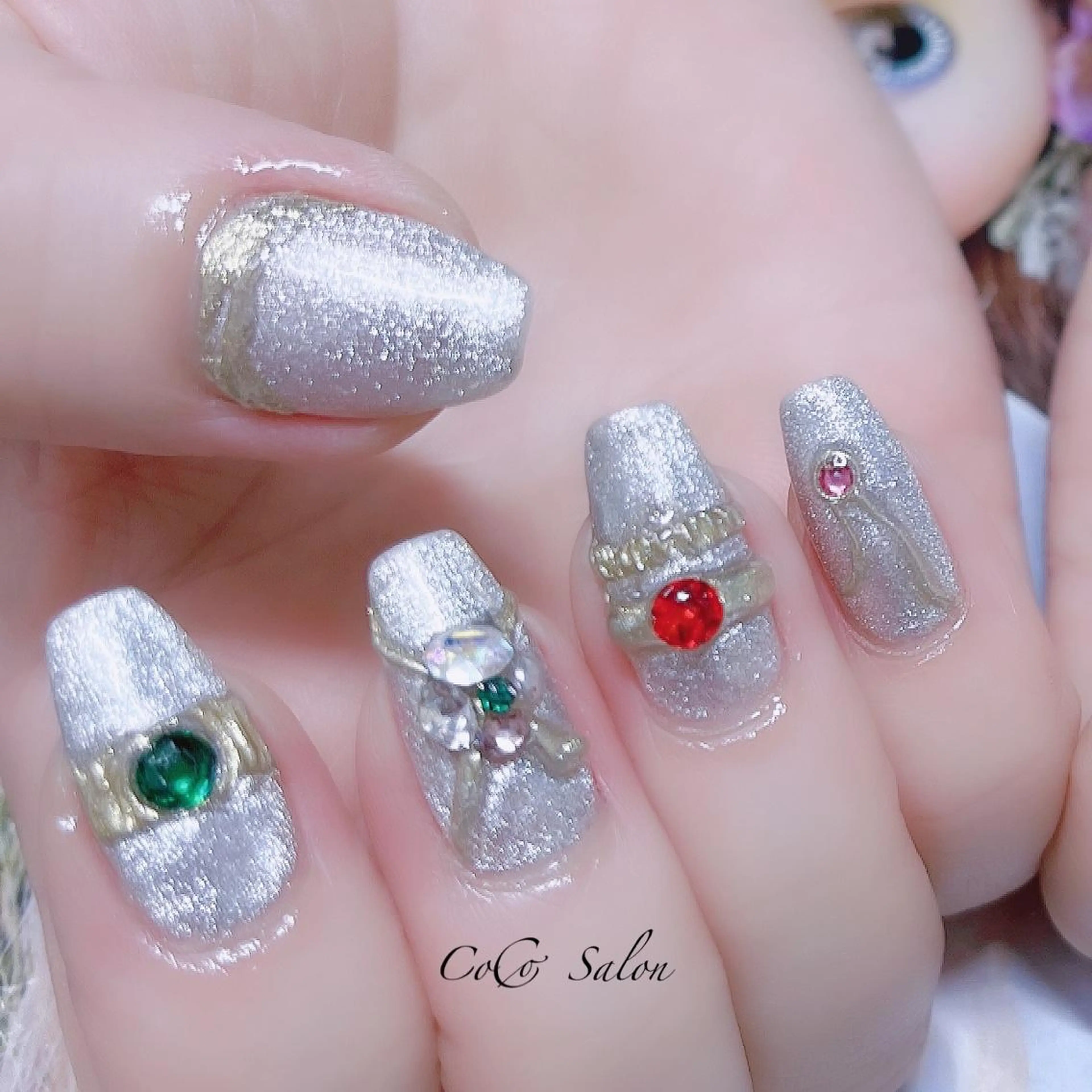 ネイル 成人式 長さ出し ジェルネイル キラキラネイル マグネットネイル CoCoSalon ネイル/まつ毛予約のネイルデザイン