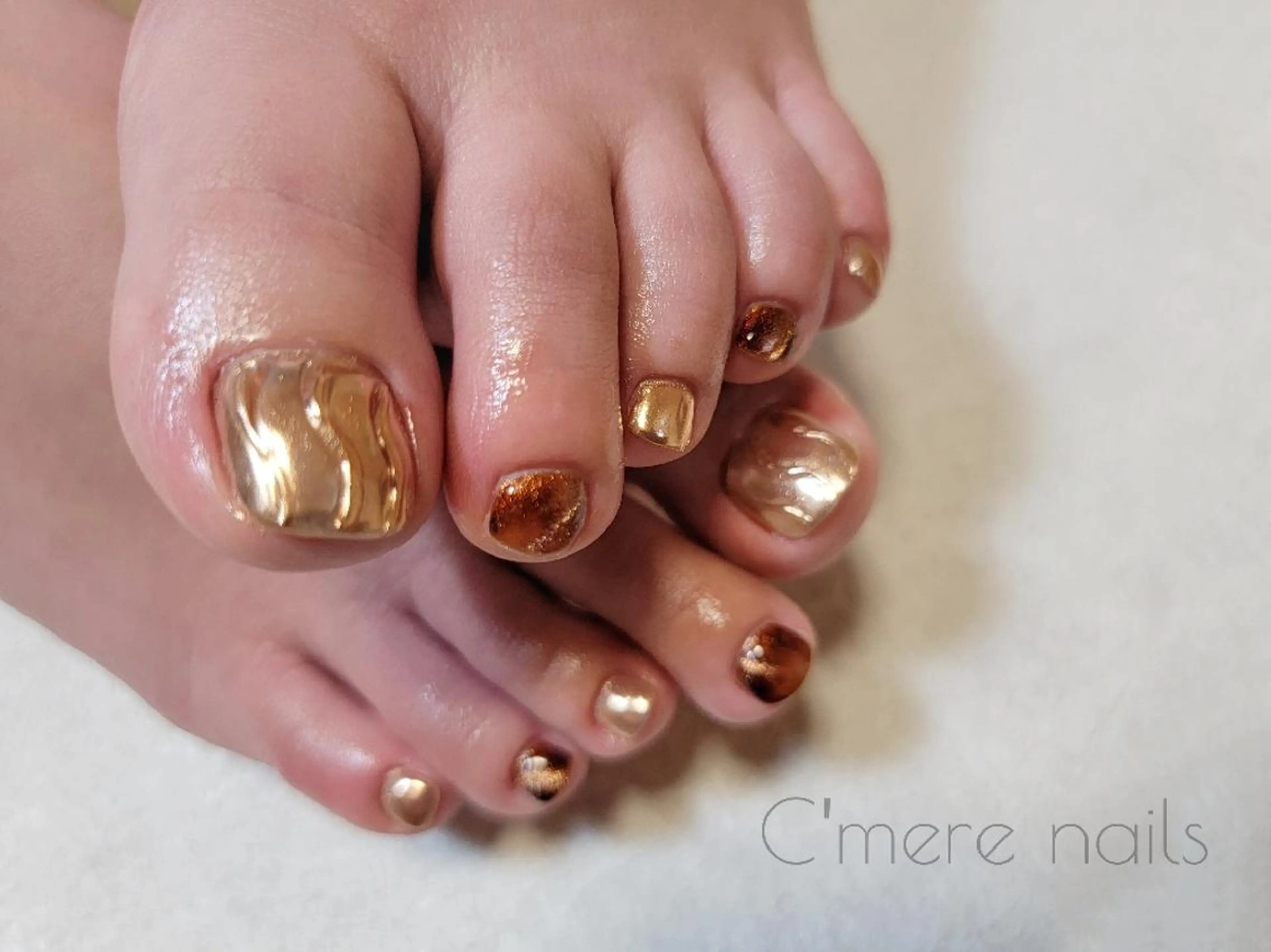 ネイル マグネットネイル ミラーネイル フットネイル nouva nailsのネイルデザイン